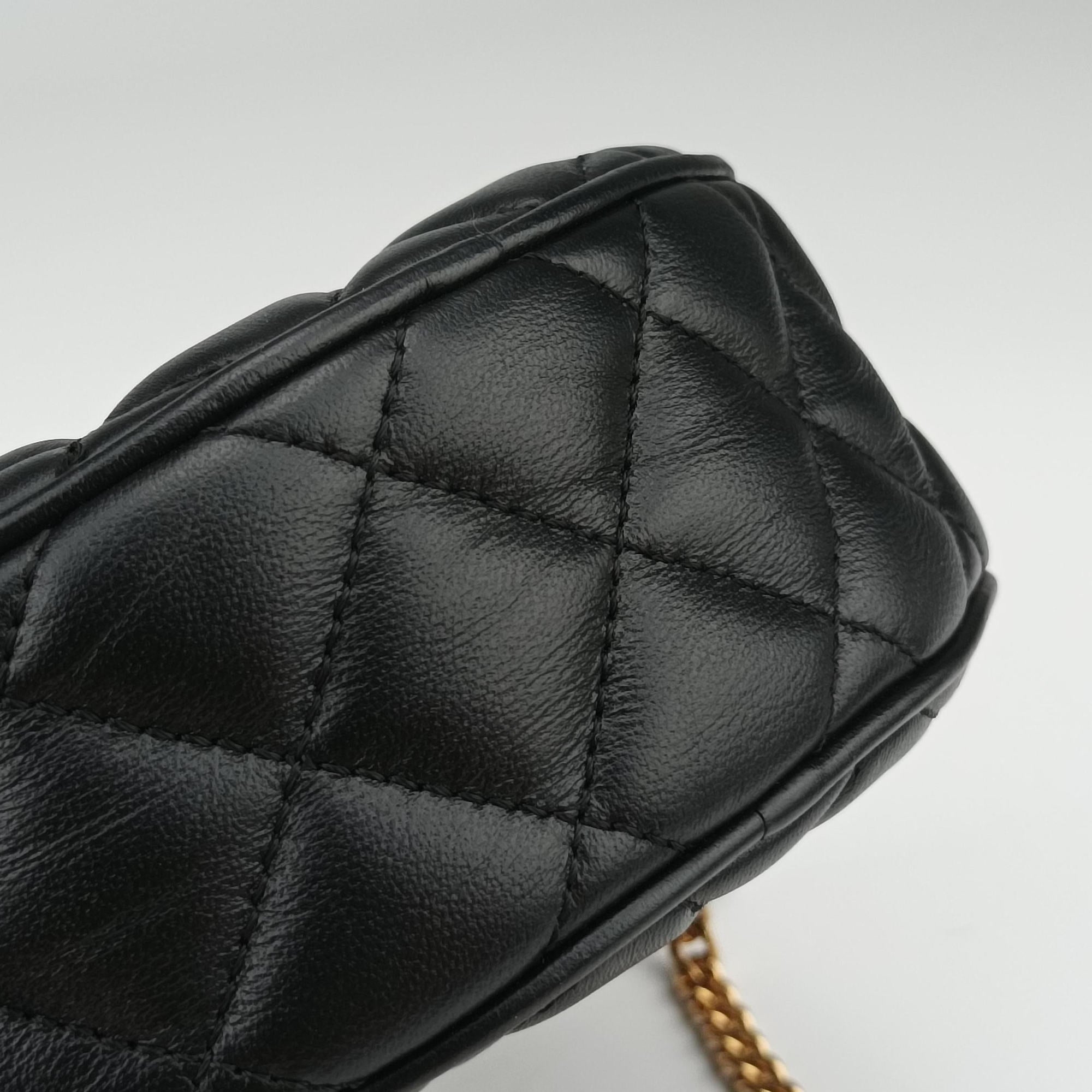 Vintage VERSACE Medusa Black Leather  shoulderbag | stylenewstar