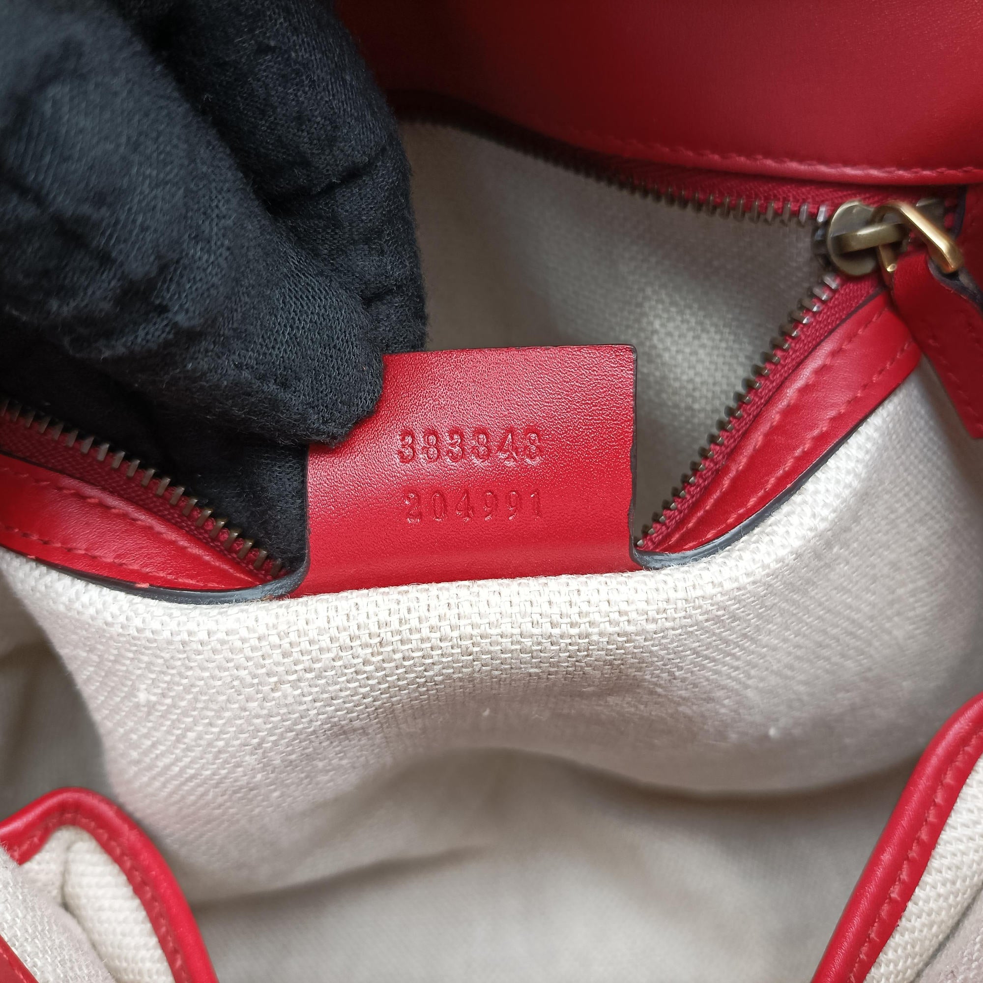 Pre-owned Gucci Lady Web khaki×red canvas×leather 383848 shoulderbag | stylenewstar
