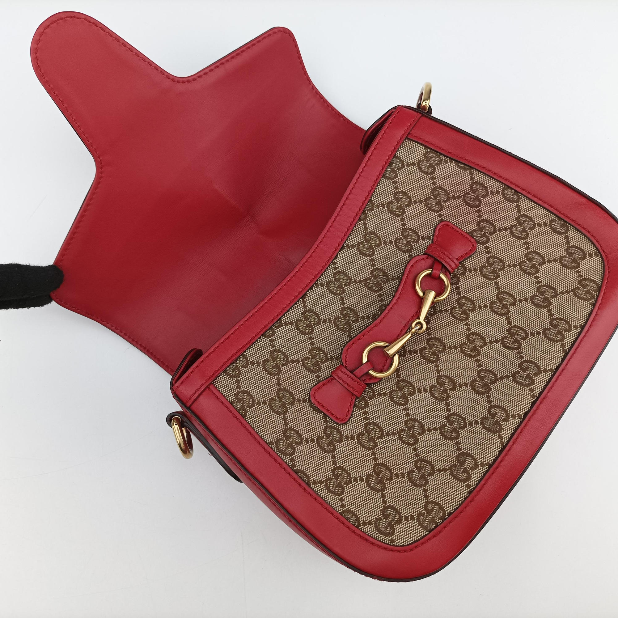 Pre-owned Gucci Lady Web khaki×red canvas×leather 383848 shoulderbag | stylenewstar