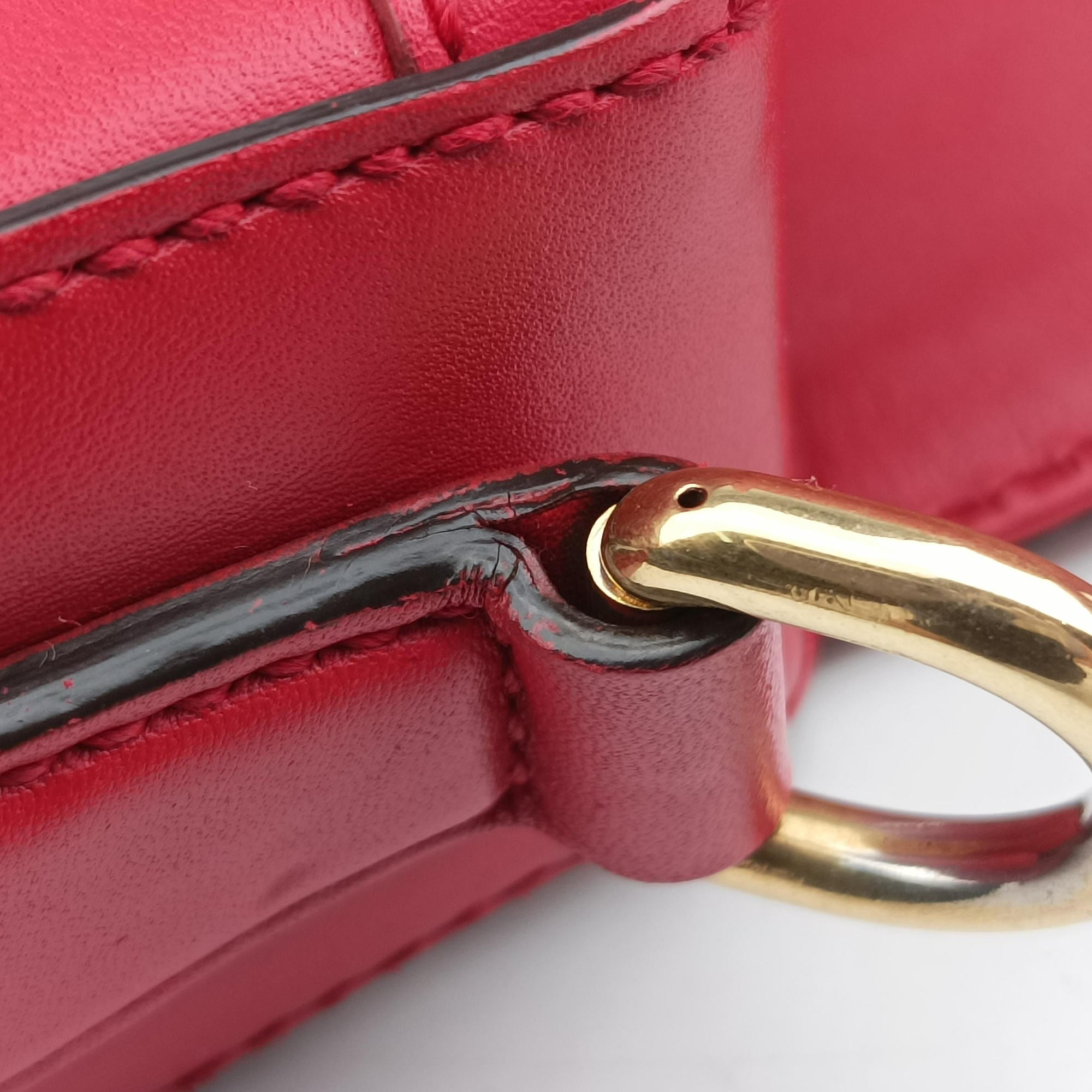 Pre-owned Gucci Lady Web khaki×red canvas×leather 383848 shoulderbag | stylenewstar