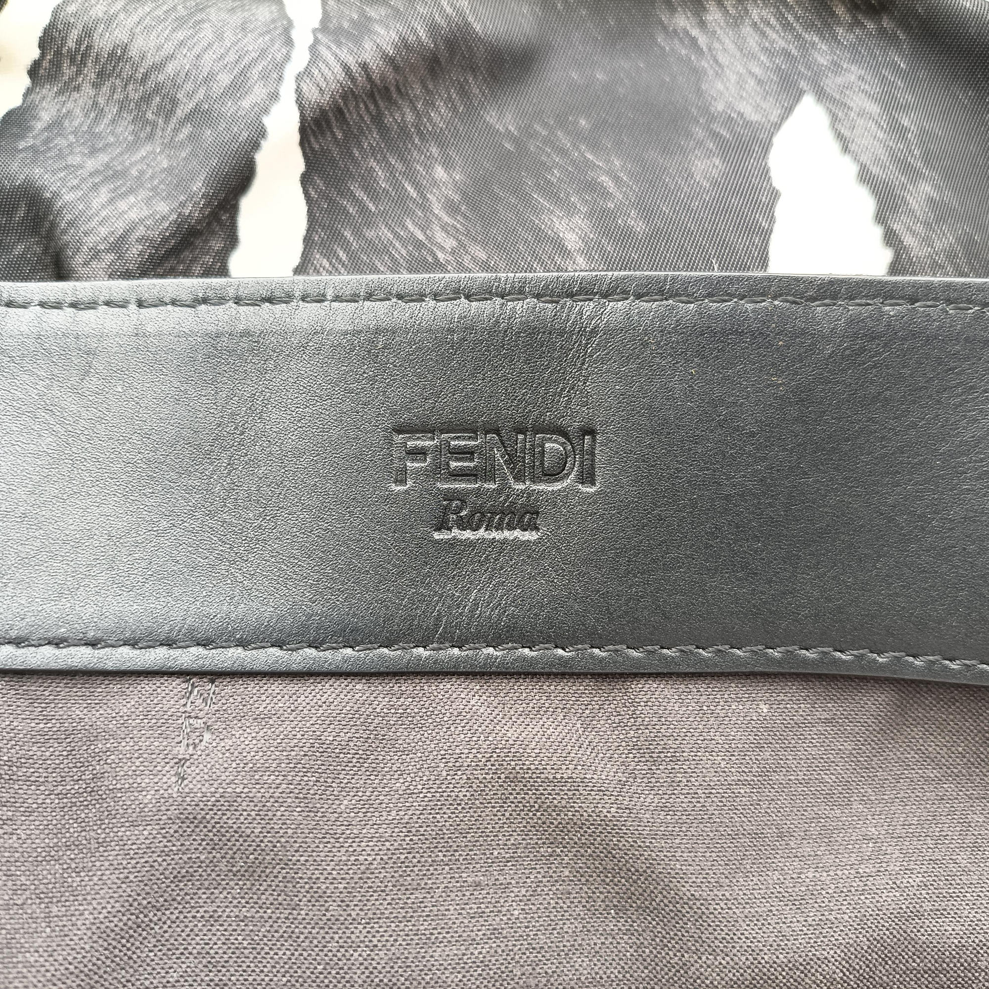 Pre-owned Fendi Zebra Print tote White× Black Nylon x Leather 8BH260 handbag | stylenewstar