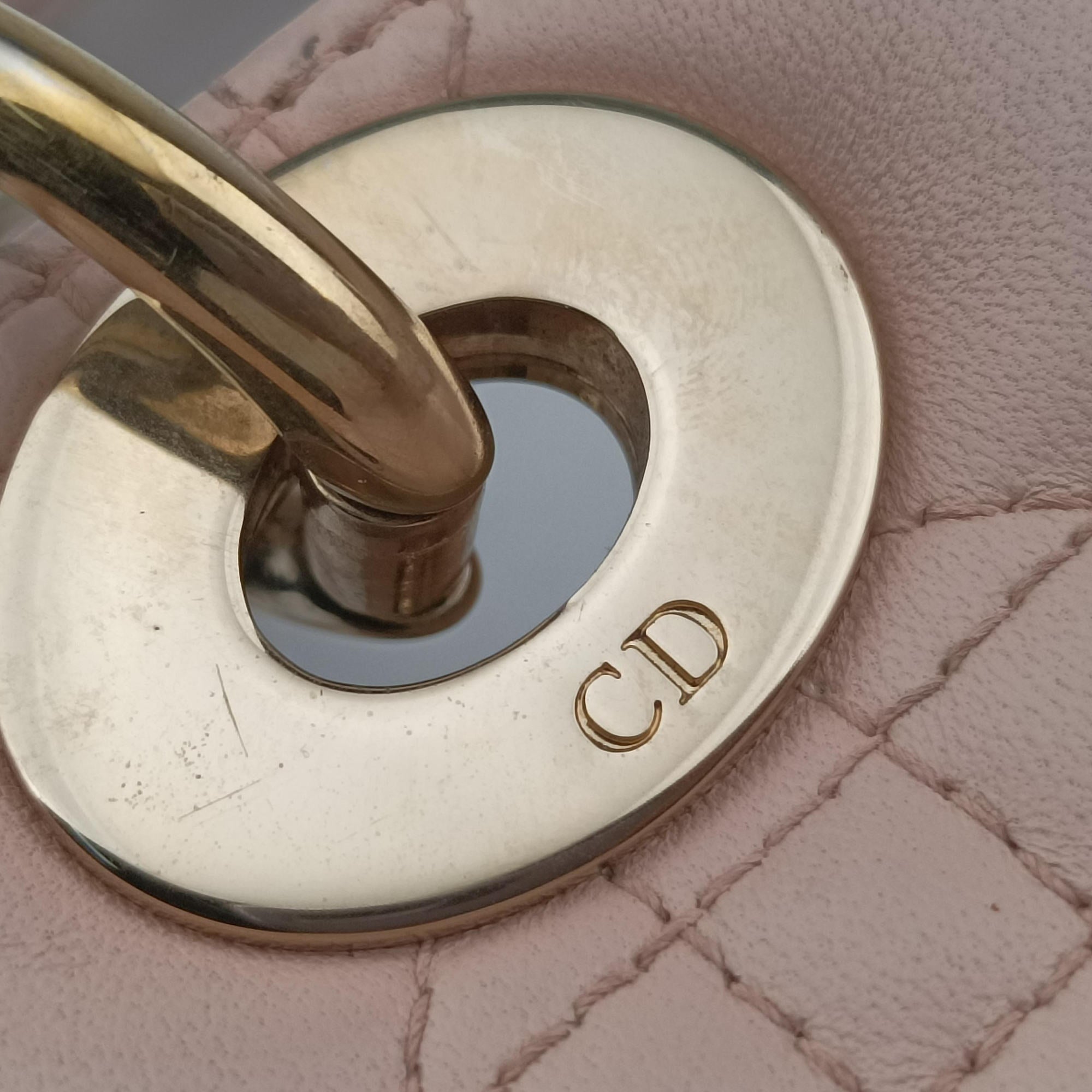 Secondhand Christian Dior Lady Dior Pink lambskin  shoulderbag | stylenewstar