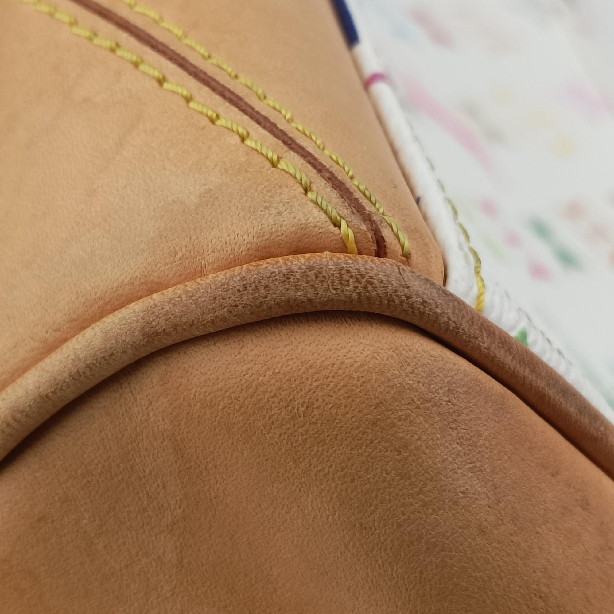 Secondhand Louis Vuitton CLAUDIA white Monogram Multicolor M40193 handbag | stylenewstar