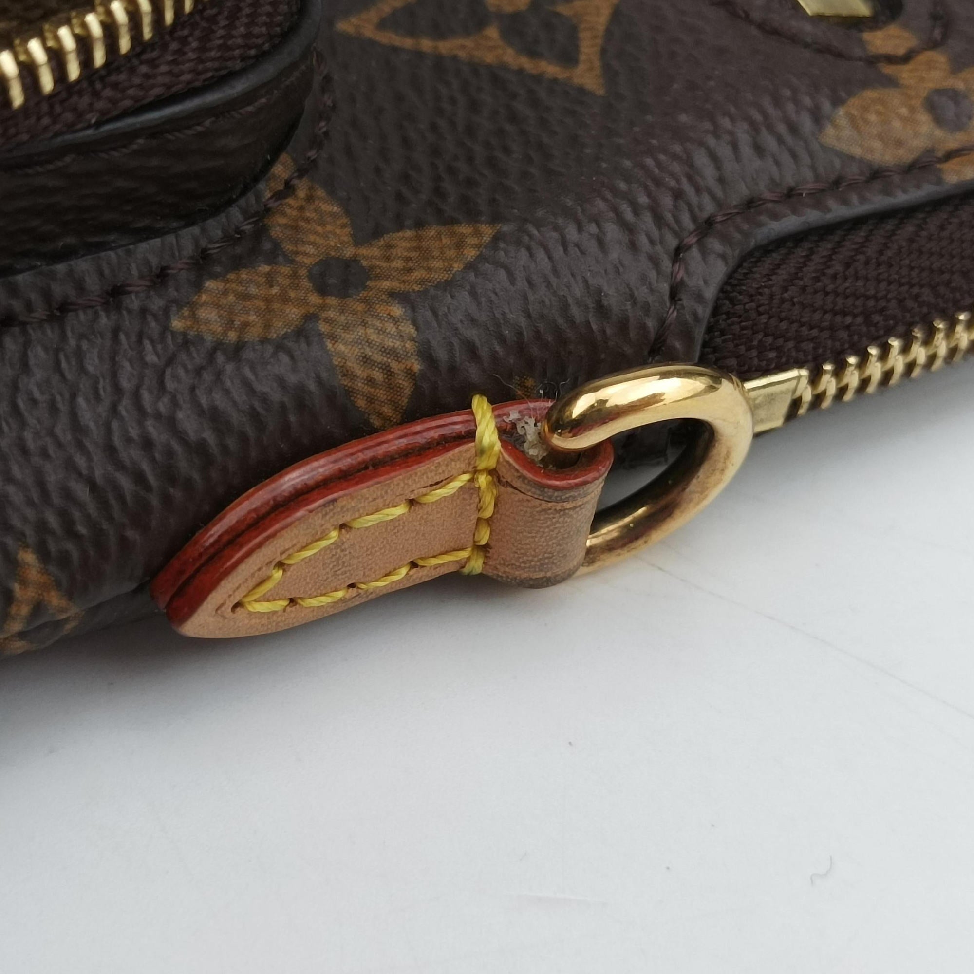 Secondhand Louis Vuitton Utility Phone Sleeve Brown Monogram Canvas M80746 shoulderbag | stylenewstar