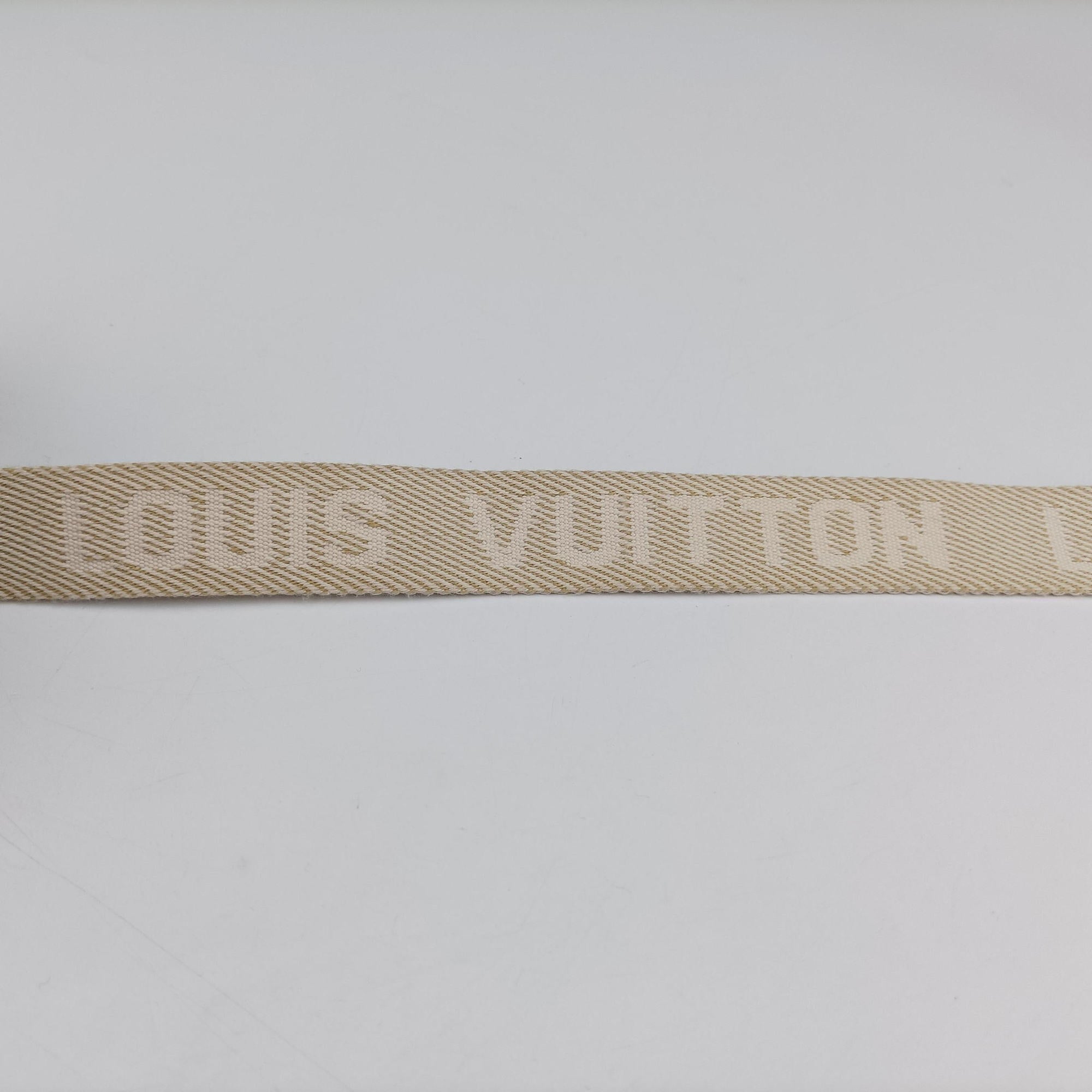 Secondhand Louis Vuitton Utility Phone Sleeve Brown Monogram Canvas M80746 shoulderbag | stylenewstar