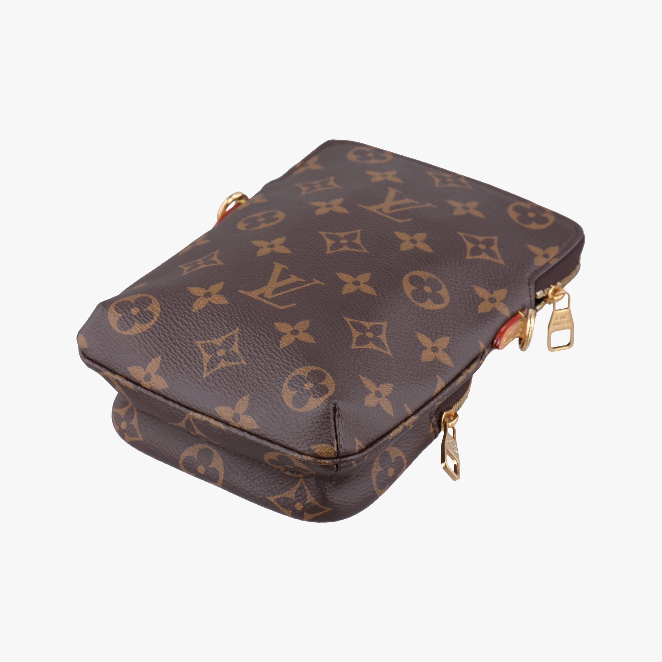 Secondhand Louis Vuitton Utility Phone Sleeve Brown Monogram Canvas M80746 shoulderbag | stylenewstar