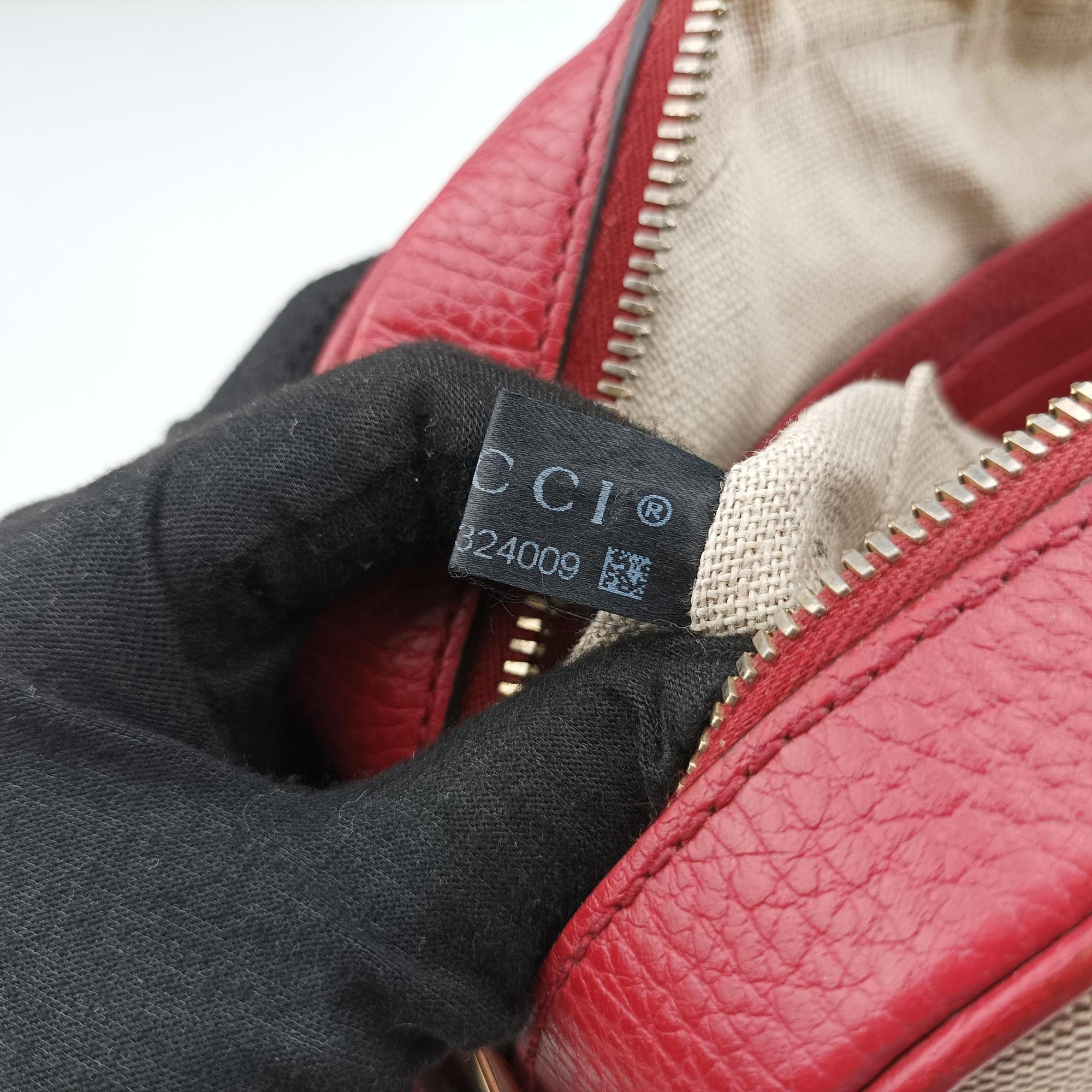 Secondhand Gucci Bree Microguccissima khaki×red canvas×leather 449413 shoulderbag | stylenewstar