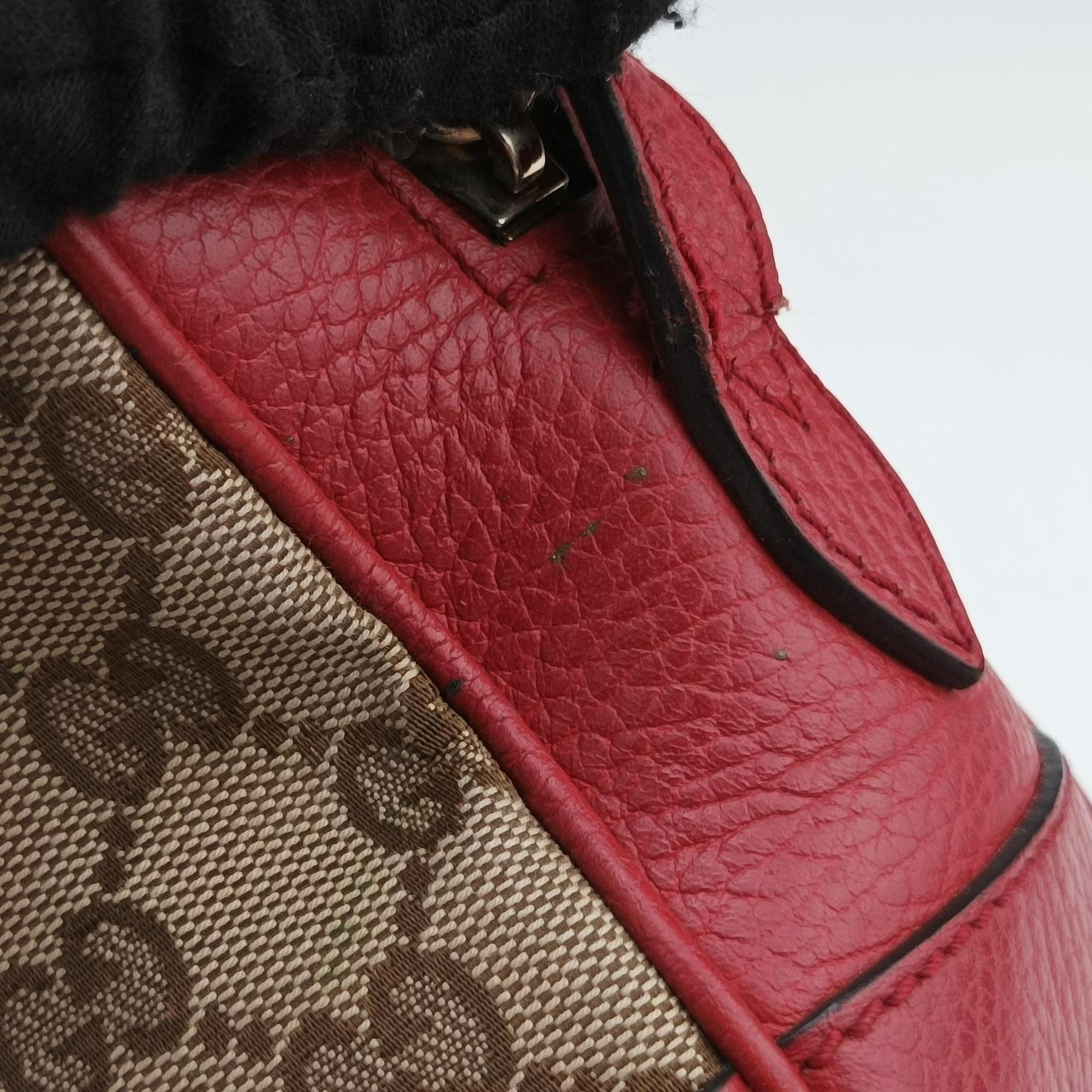 Secondhand Gucci Bree Microguccissima khaki×red canvas×leather 449413 shoulderbag | stylenewstar