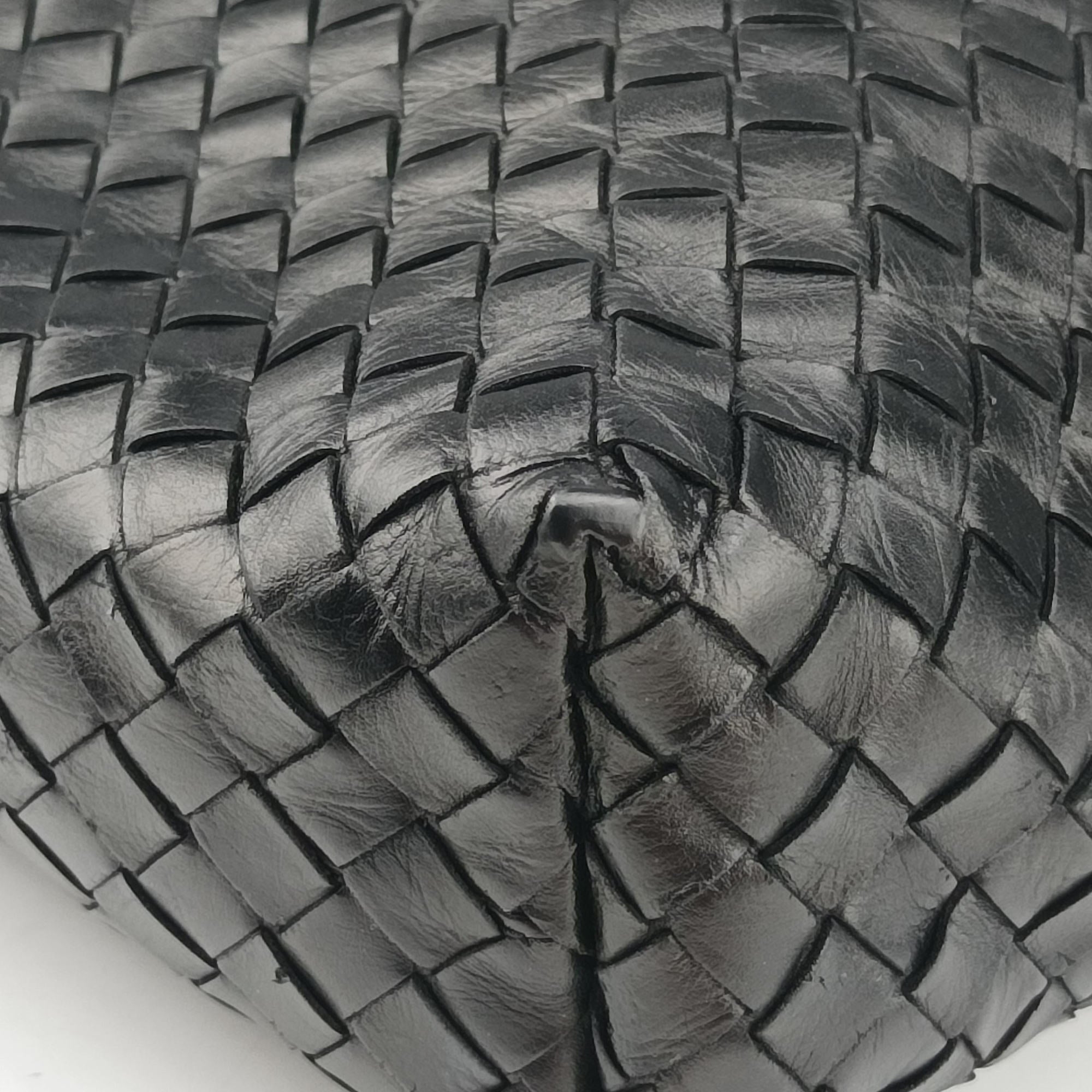 Secondhand Bottega Veneta Intrecciato Black lambskin  shoulderbag | stylenewstar