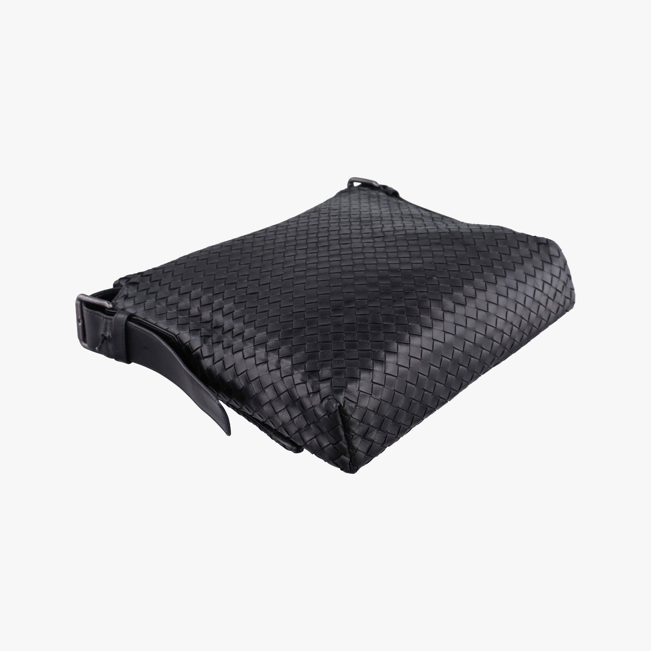 Secondhand Bottega Veneta Intrecciato Black lambskin  shoulderbag | stylenewstar