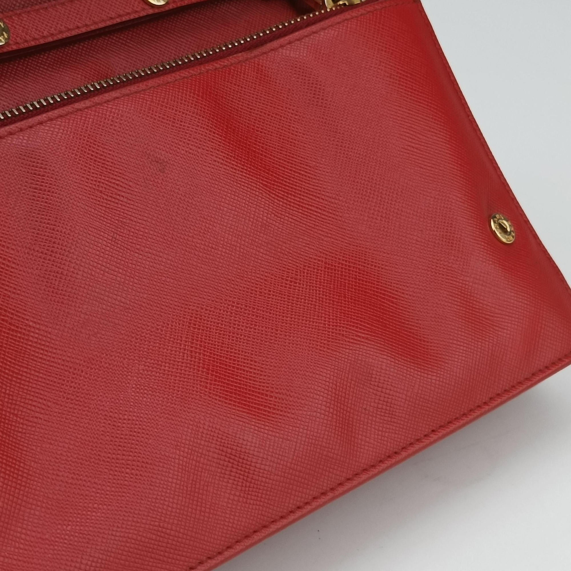 Vintage Prada Metal Wallet on Chain Cornflower Clutch Red Saffiano Leather 1MT290 shoulderbag | stylenewstar