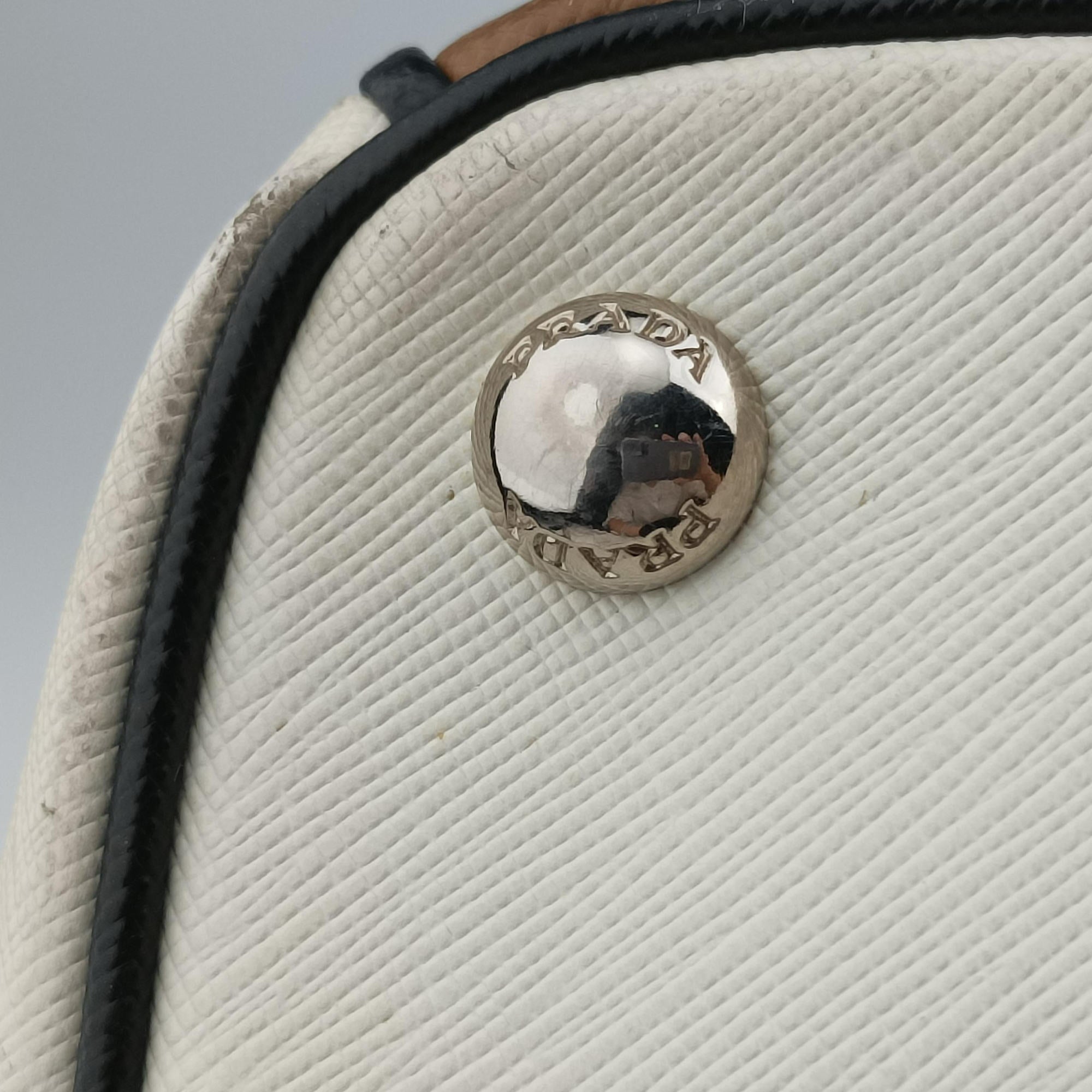 Pre-owned Prada Galleria Brown × Black × White Leather  shoulderbag | stylenewstar