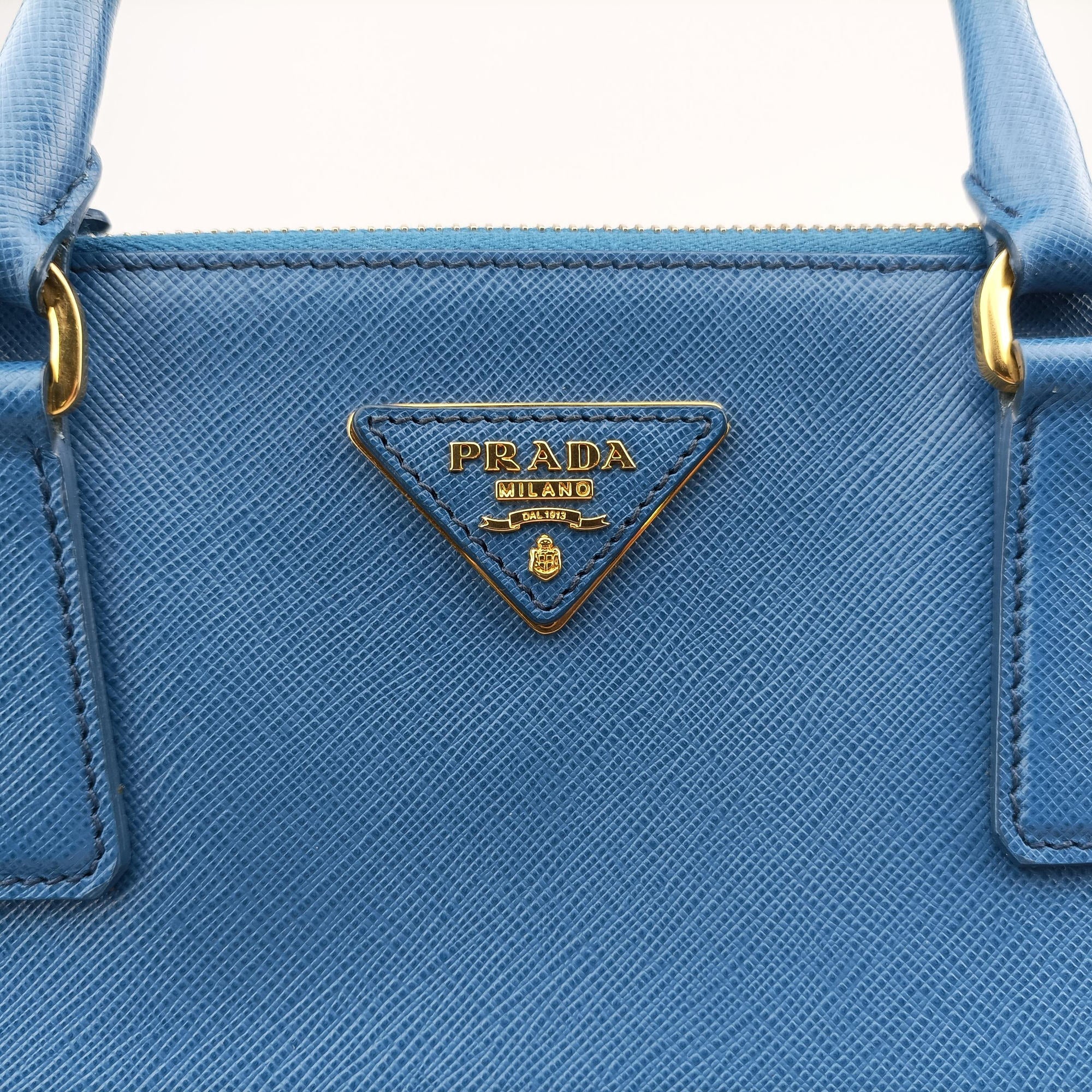 Pre-owned Prada Galleria Blue SAFFIANO Leather BN1801 handbag | stylenewstar
