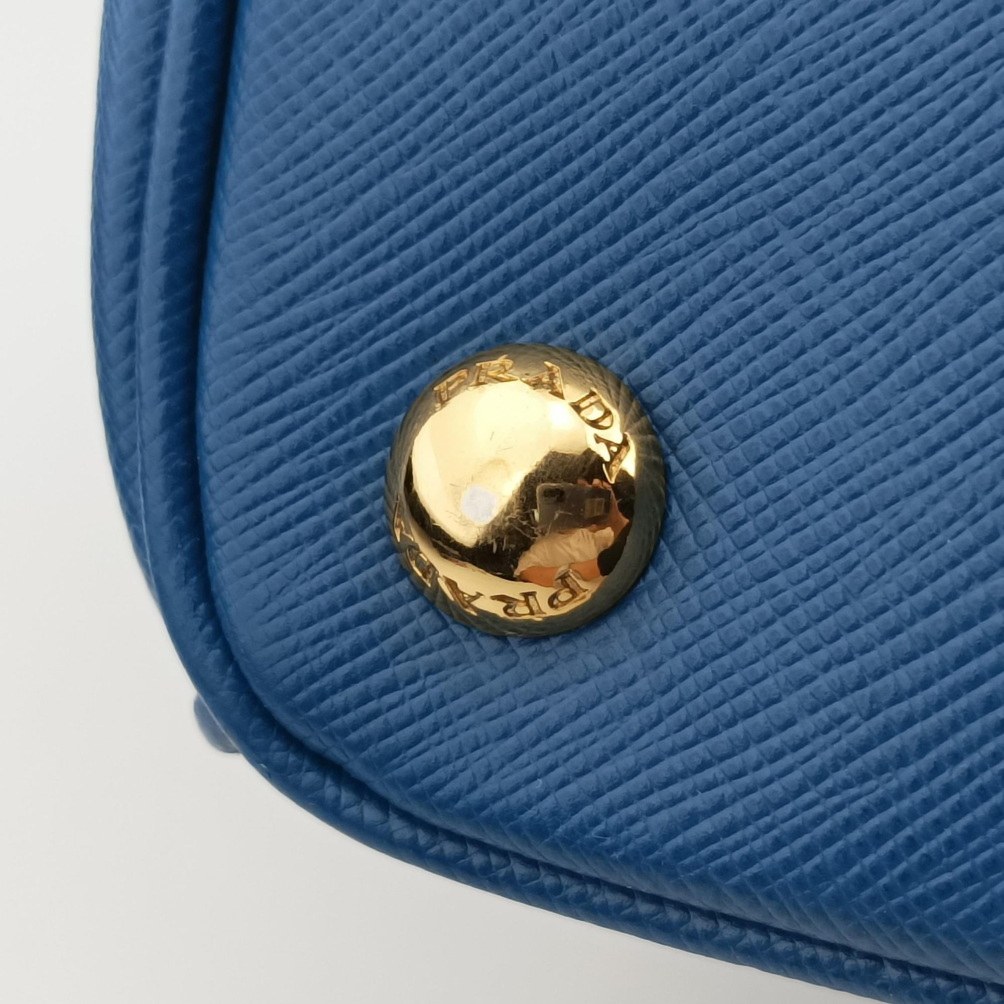 Pre-owned Prada Galleria Blue SAFFIANO Leather BN1801 handbag | stylenewstar