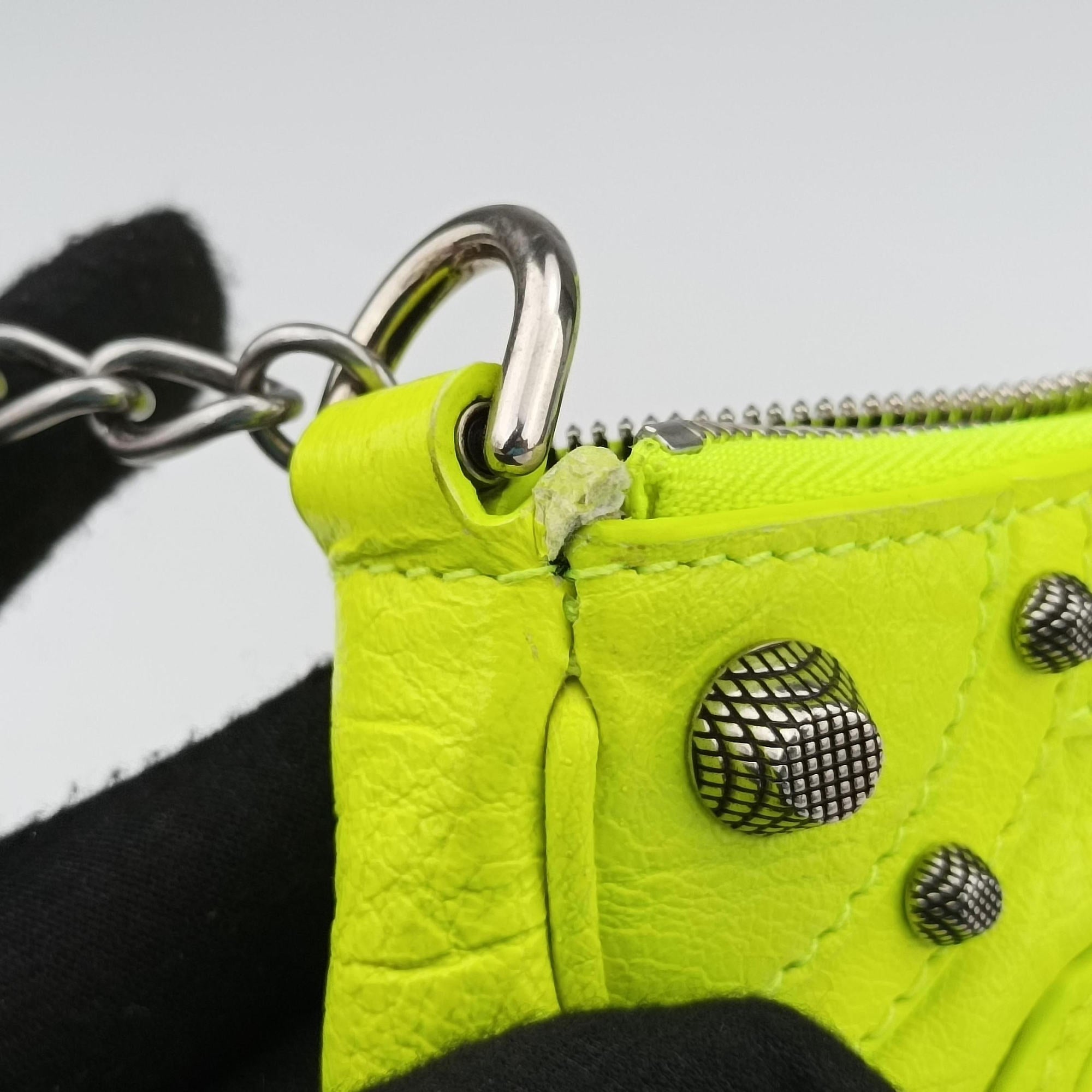 Pre-owned Balenciaga Le Cagole YellowGreen lambskin  shoulderbag | stylenewstar