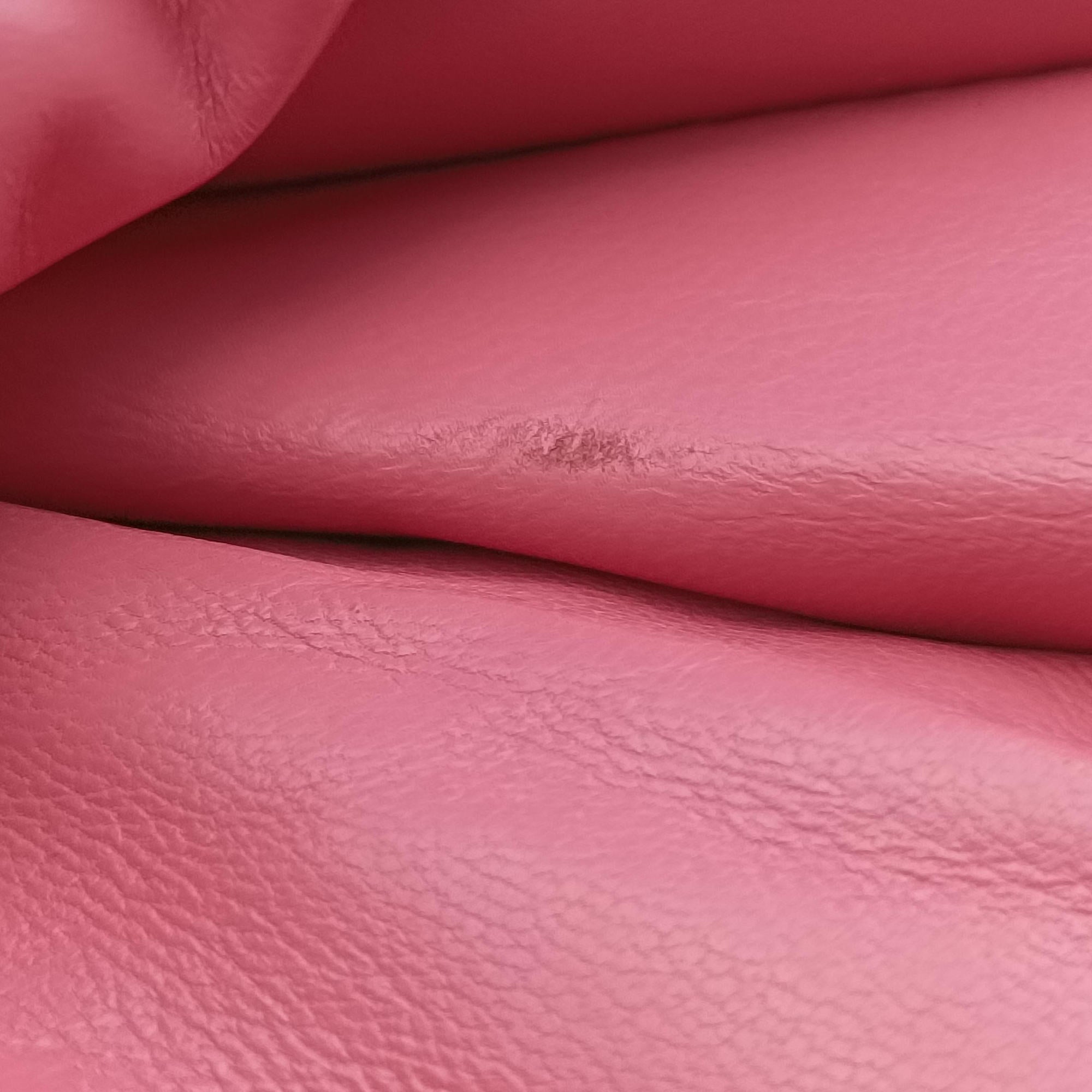 Pre-owned Prada Triangle mini Pink Leather 1NR015 shoulderbag | stylenewstar