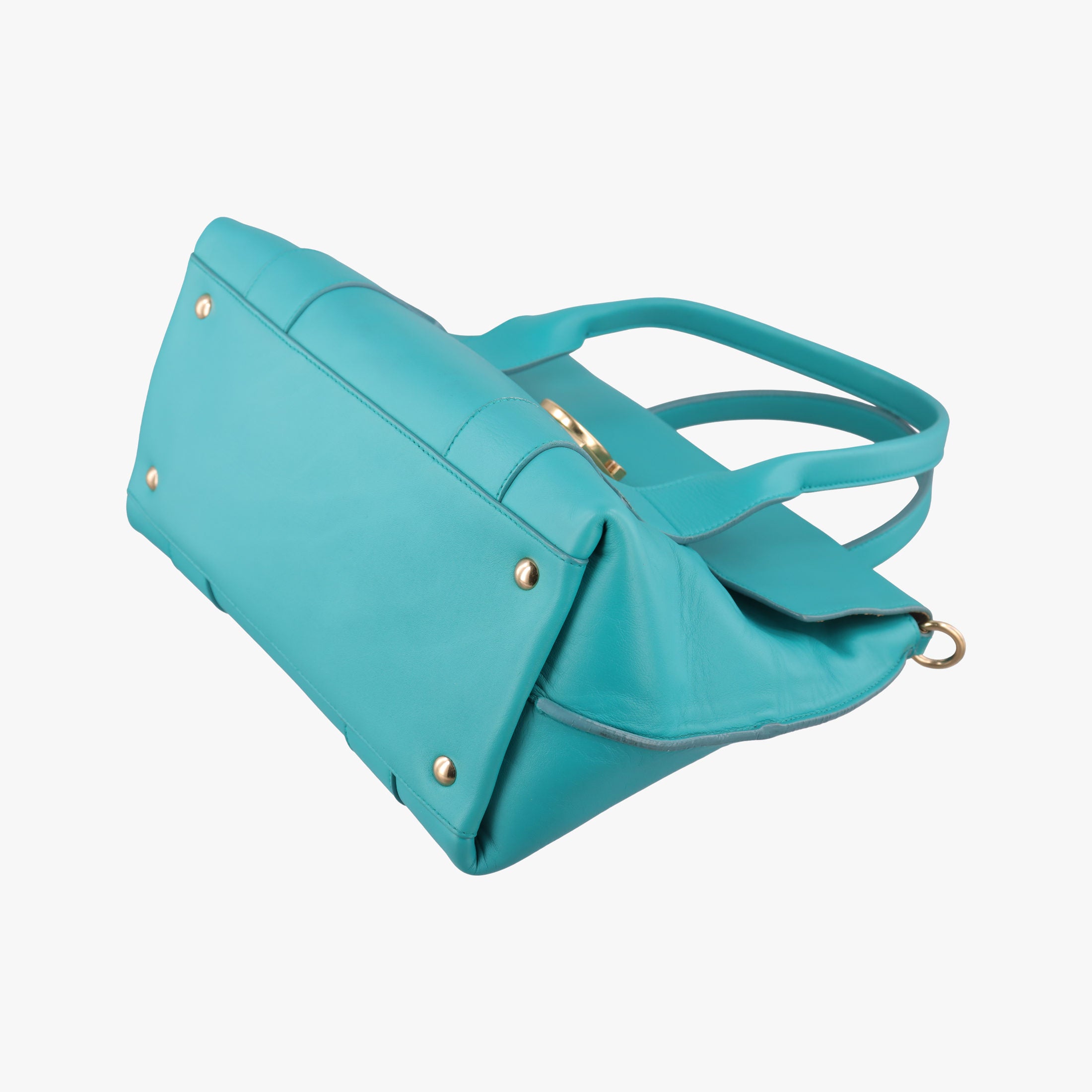 Pre-owned Ferragamo Sookie Blue Leather  shoulderbag | stylenewstar
