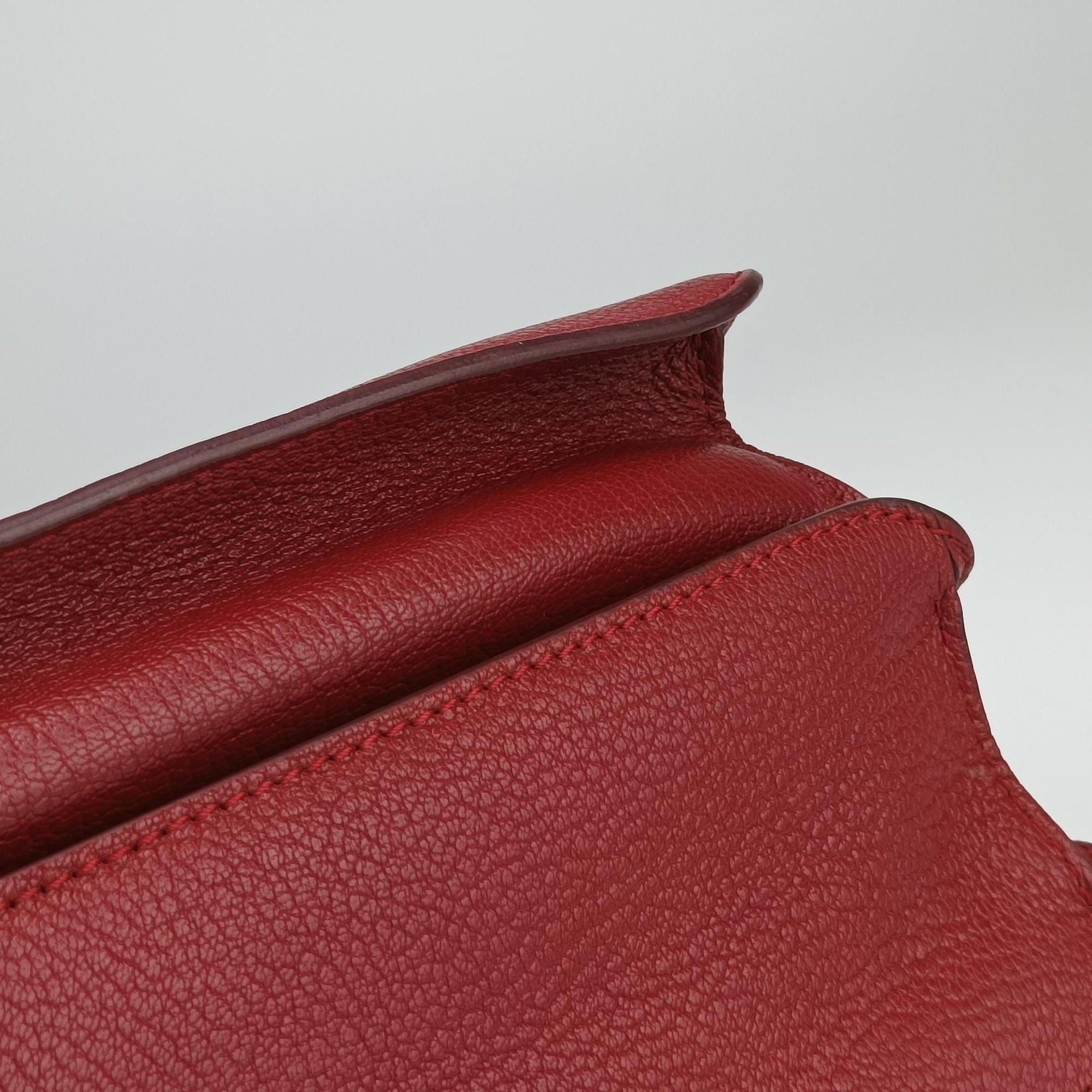 Pre-owned Burberry TB logo Red Leather  shoulderbag | stylenewstar