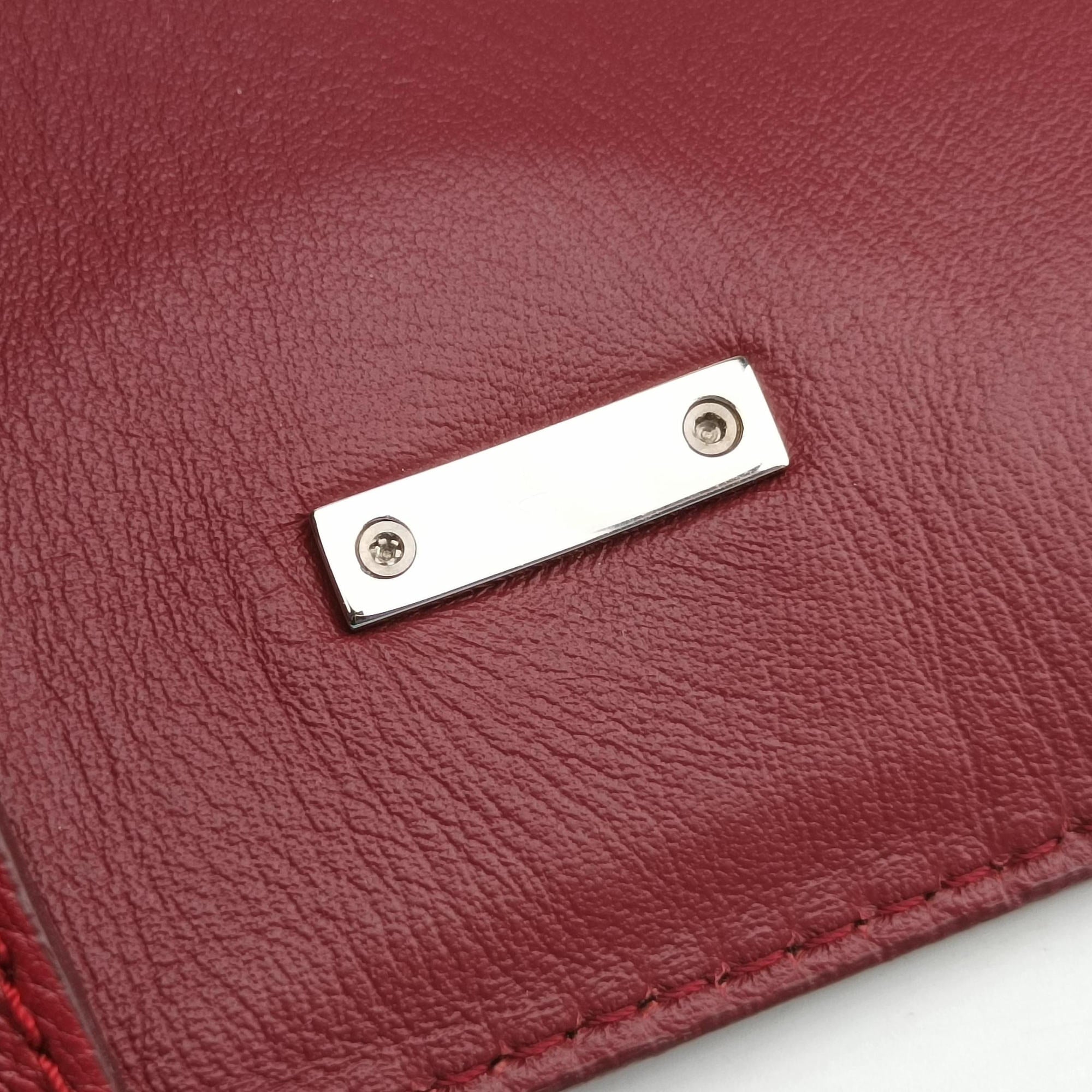 Pre-owned Burberry TB logo Red Leather  shoulderbag | stylenewstar