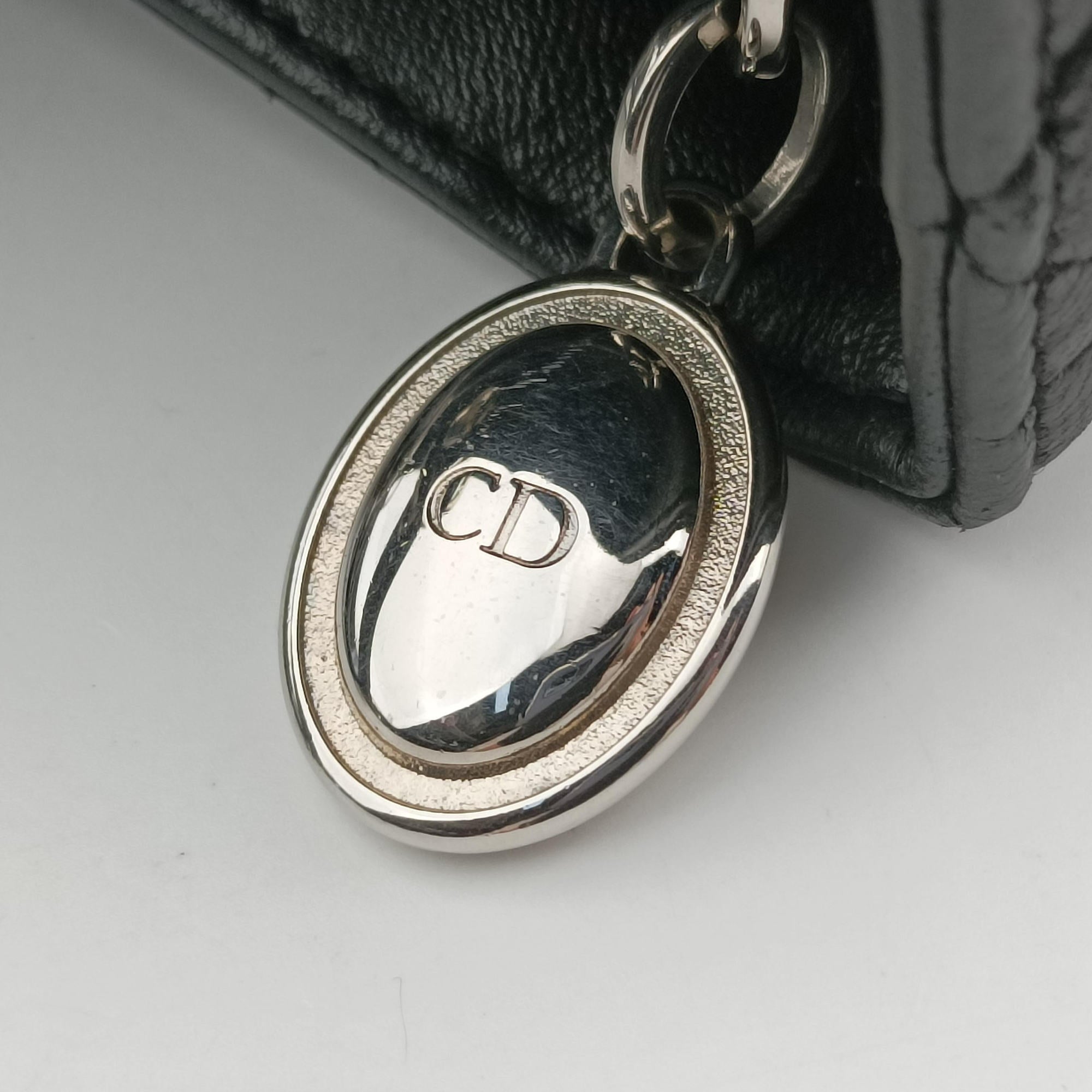 Pre-owned Christian Dior Lady Dior Black lambskin  shoulderbag | stylenewstar