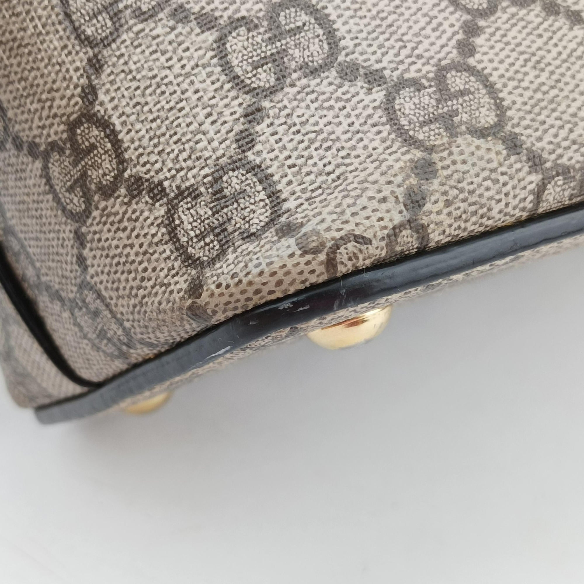 Pre-owned Gucci GG SUPREME Beige×Pink×Red PVC coated canvas×Leather 409534 handbag | stylenewstar