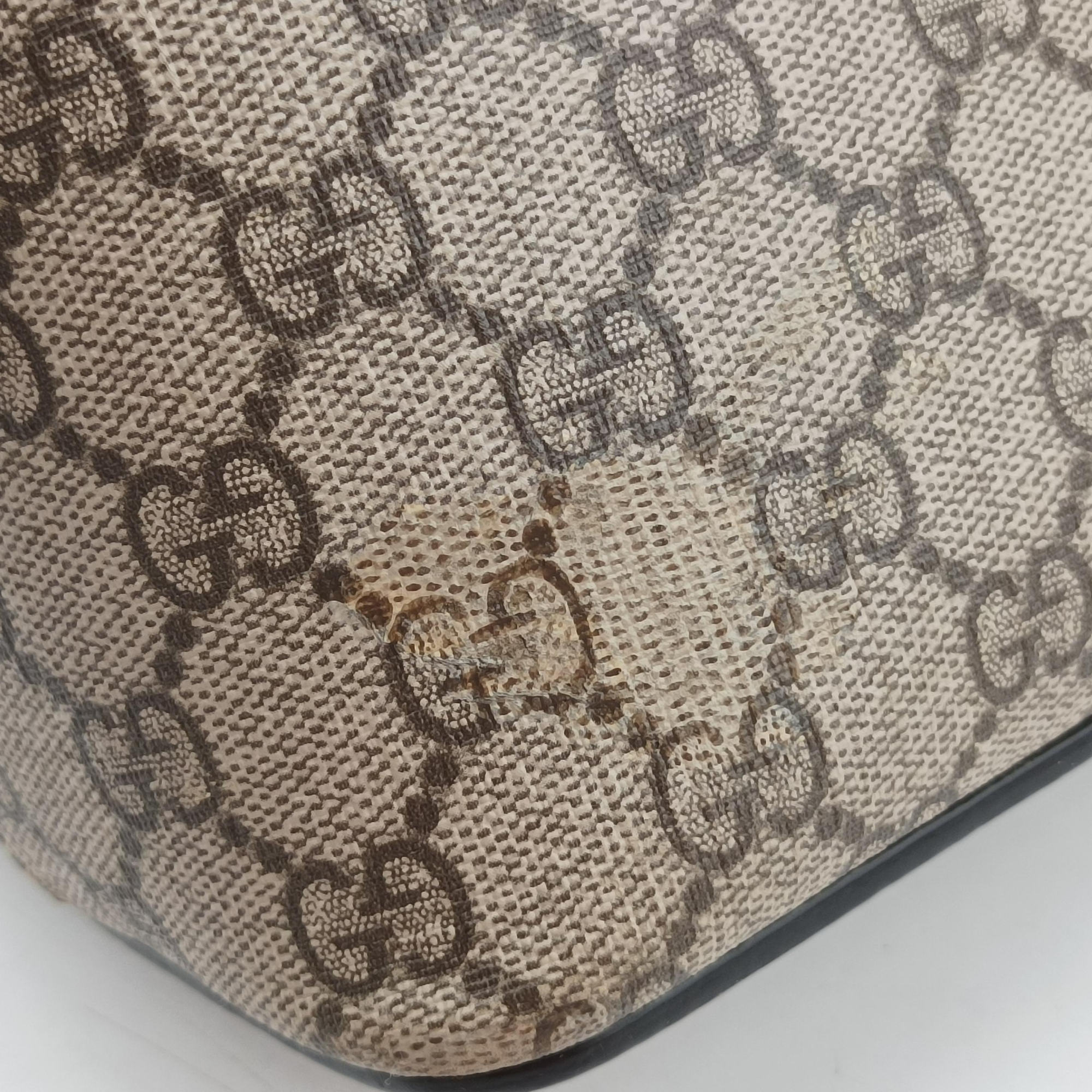 Pre-owned Gucci GG SUPREME Beige×Pink×Red PVC coated canvas×Leather 409534 handbag | stylenewstar