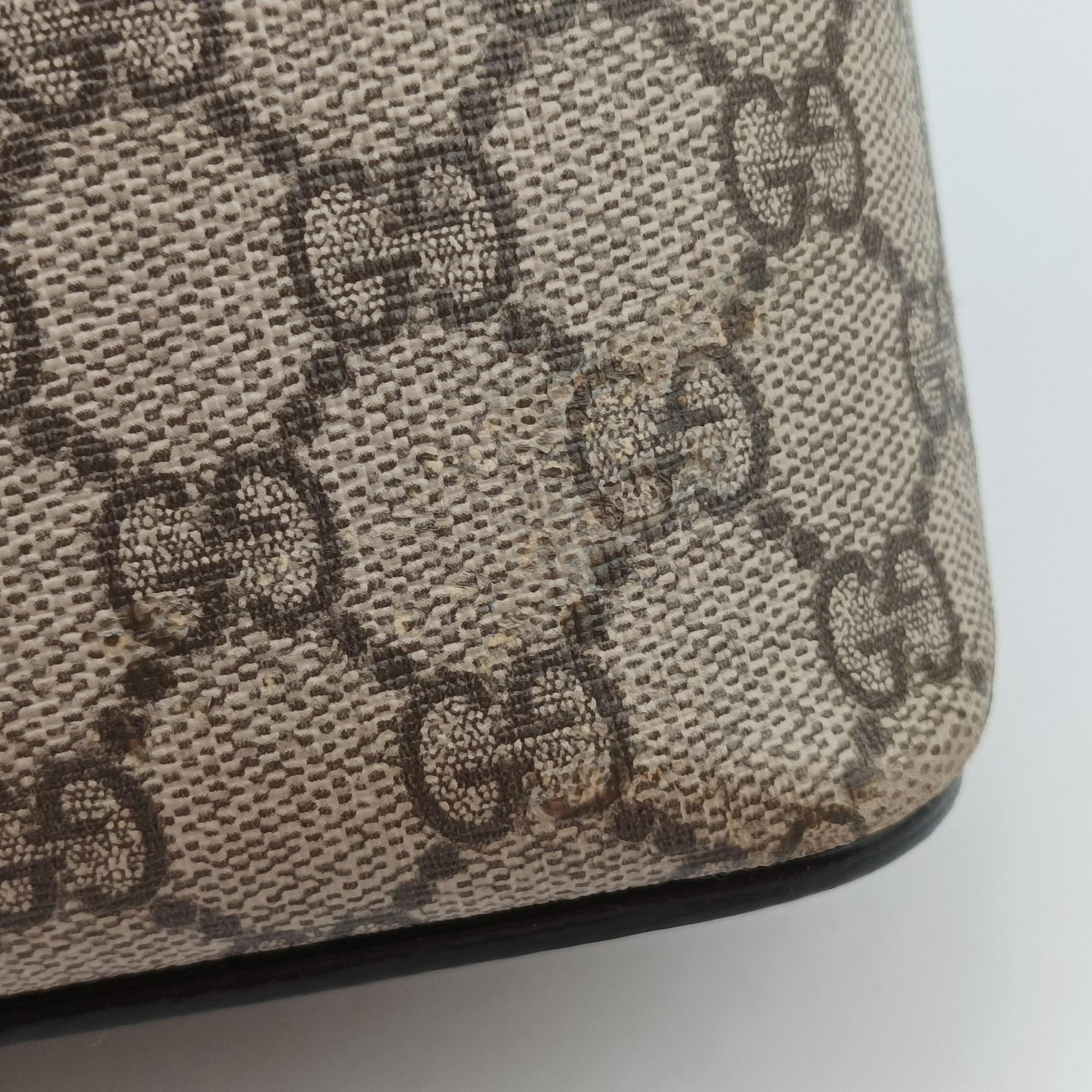 Pre-owned Gucci GG SUPREME Beige×Pink×Red PVC coated canvas×Leather 409534 handbag | stylenewstar