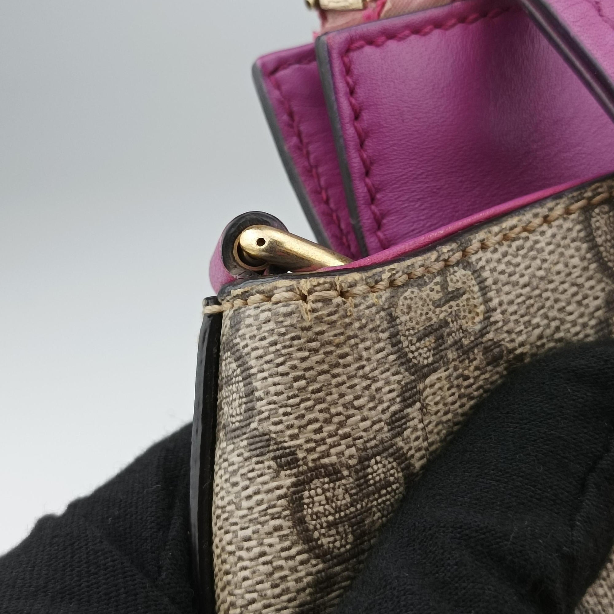 Pre-owned Gucci GG SUPREME Beige×Pink×Red PVC coated canvas×Leather 409534 handbag | stylenewstar