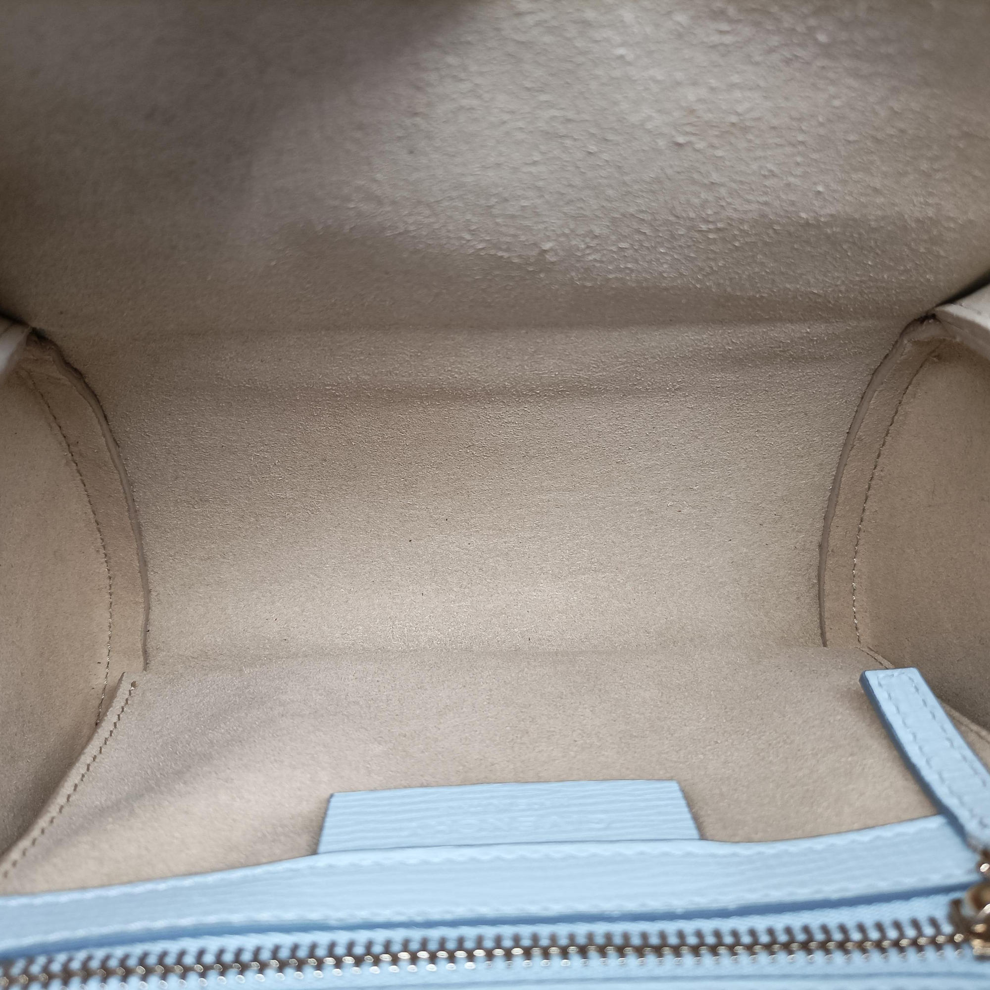 Pre-owned Givenchy Pandora Box Blue leather  shoulderbag | stylenewstar