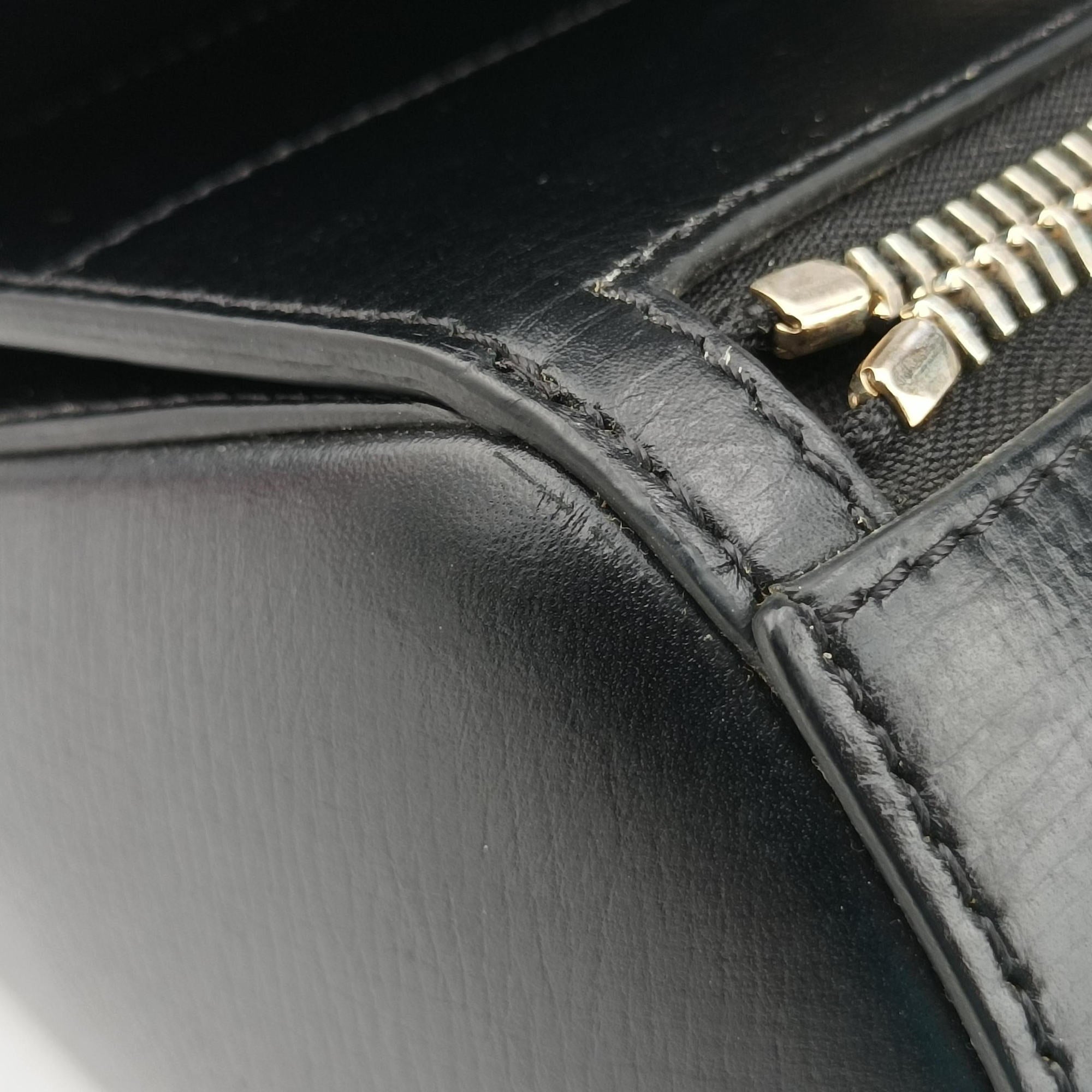 Pre-owned Givenchy Pandora Black Leather  shoulderbag | stylenewstar