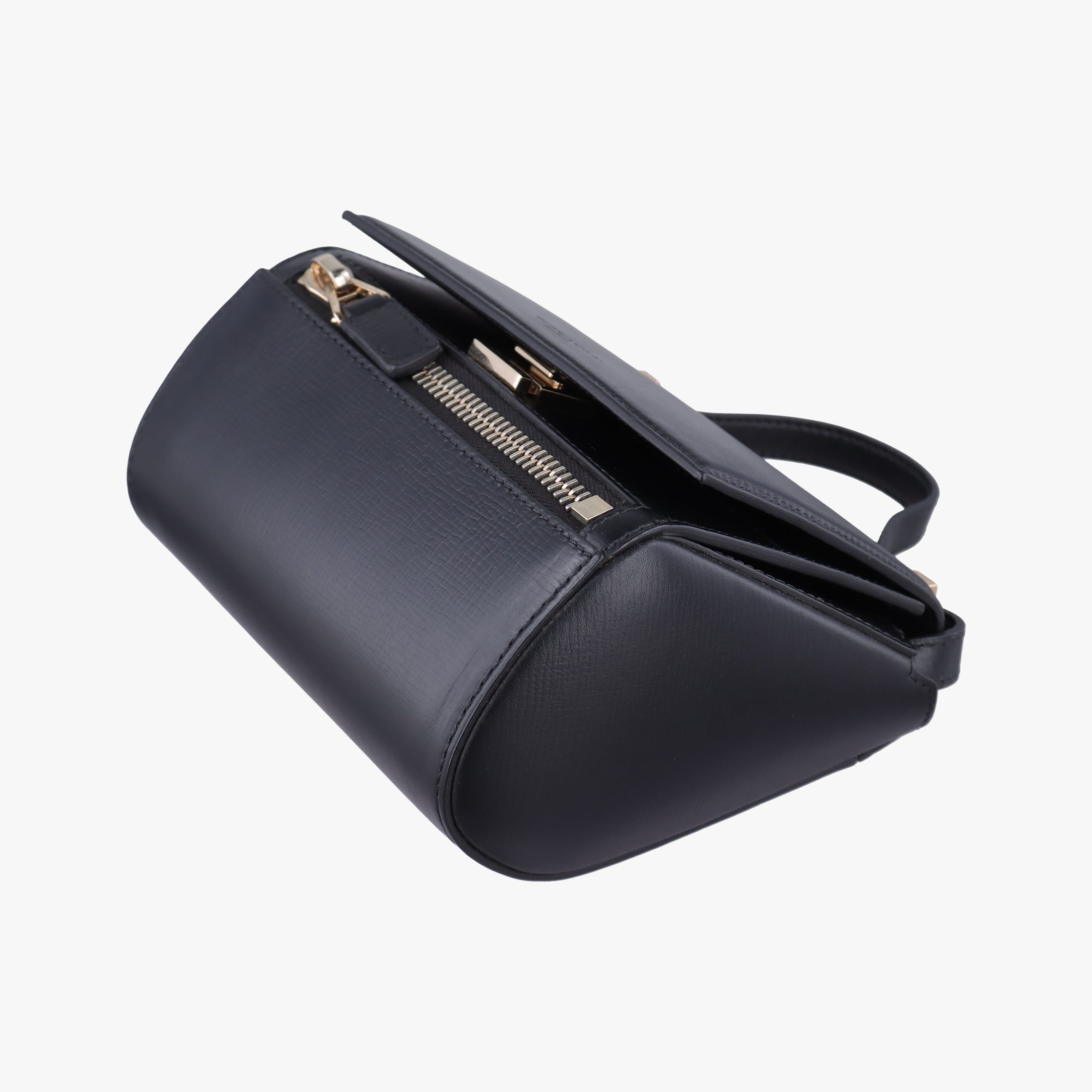 Pre-owned Givenchy Pandora Black Leather  shoulderbag | stylenewstar