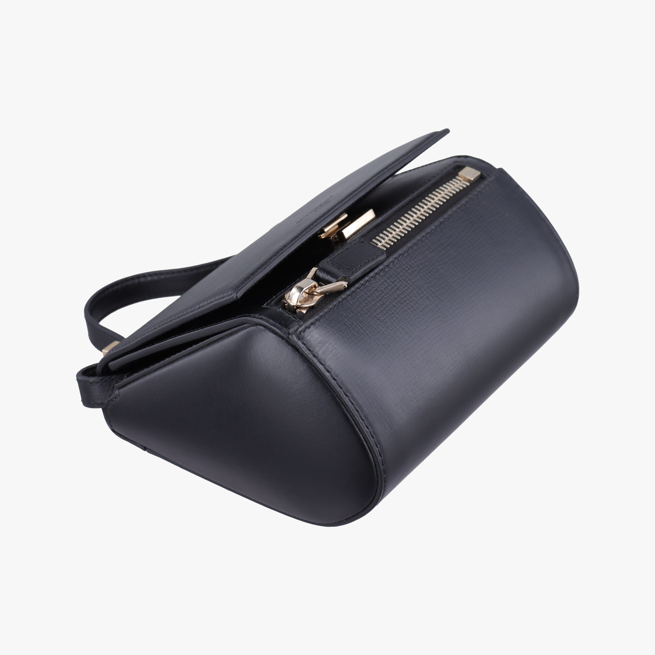Pre-owned Givenchy Pandora Black Leather  shoulderbag | stylenewstar