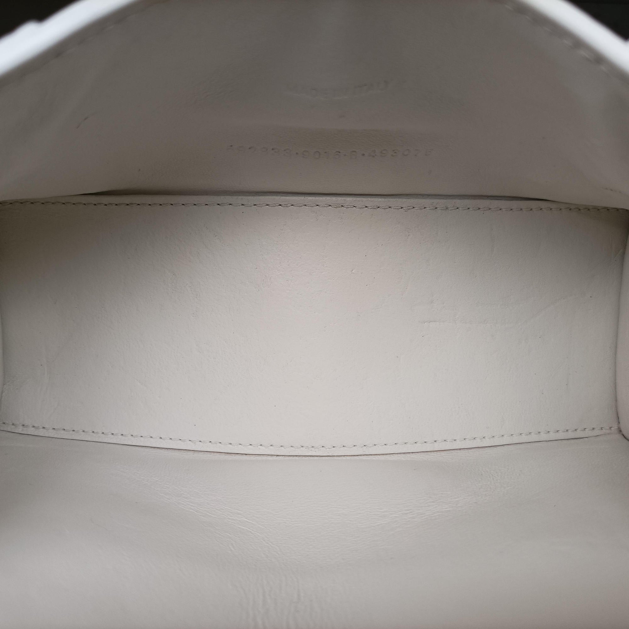 Pre-owned Balenciaga Hourglass mini White leather  shoulderbag | stylenewstar