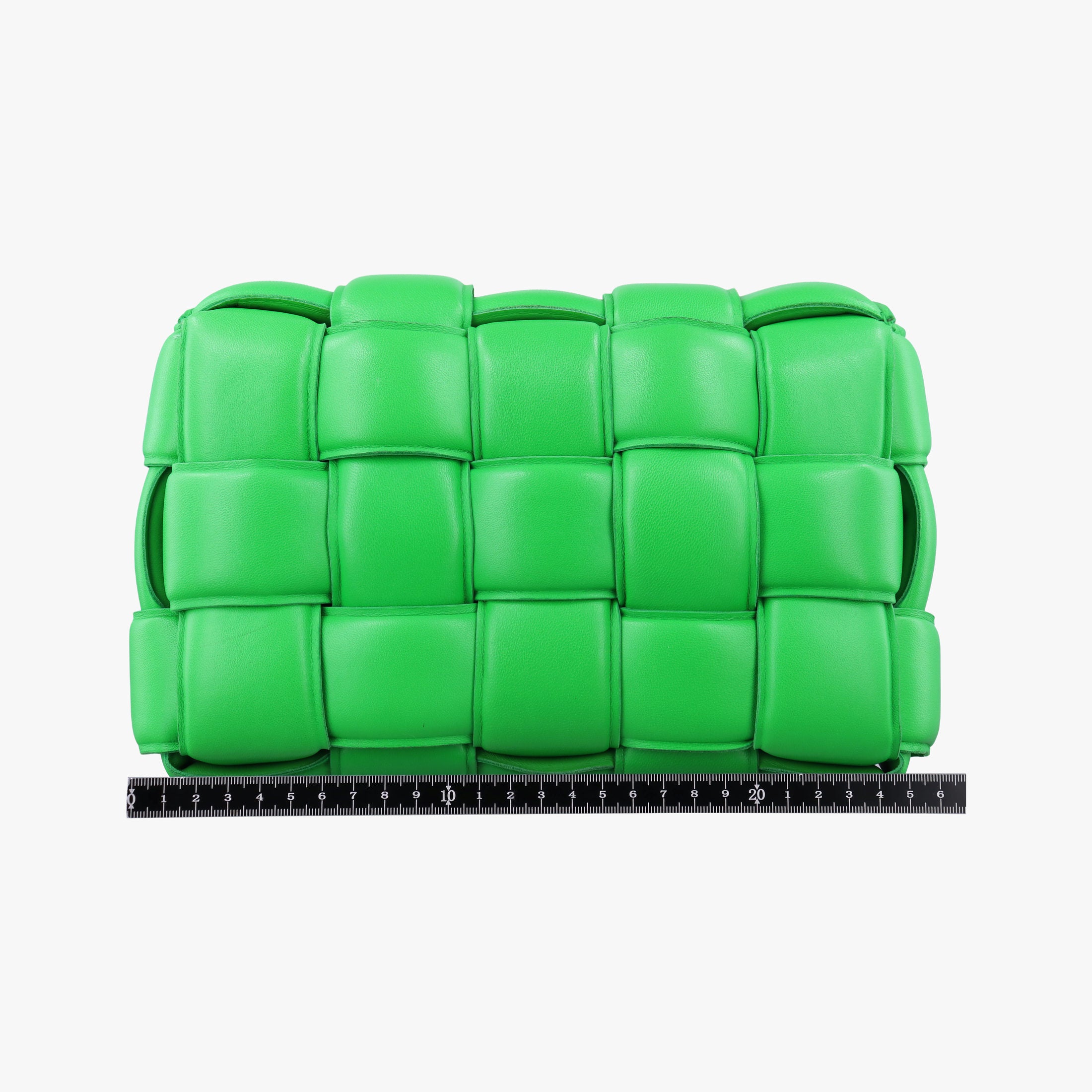 Pre-owned Bottega Veneta Padded Cassette Green lambskin  shoulderbag | stylenewstar