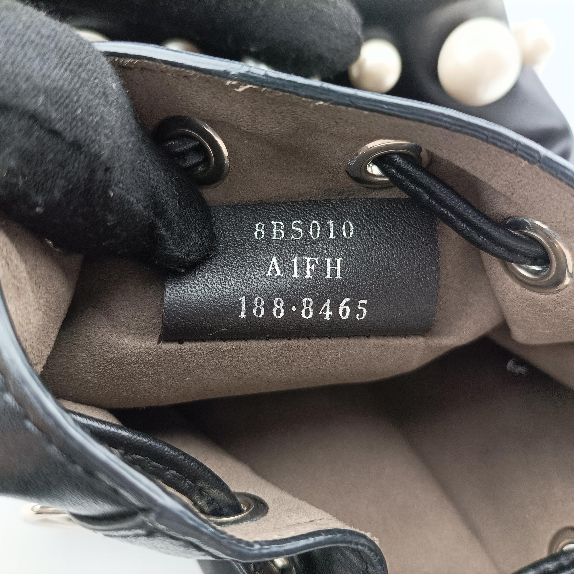 Secondhand Fendi Mon Tresor Mini Bucket Black Leather 8BS010 handbag | stylenewstar