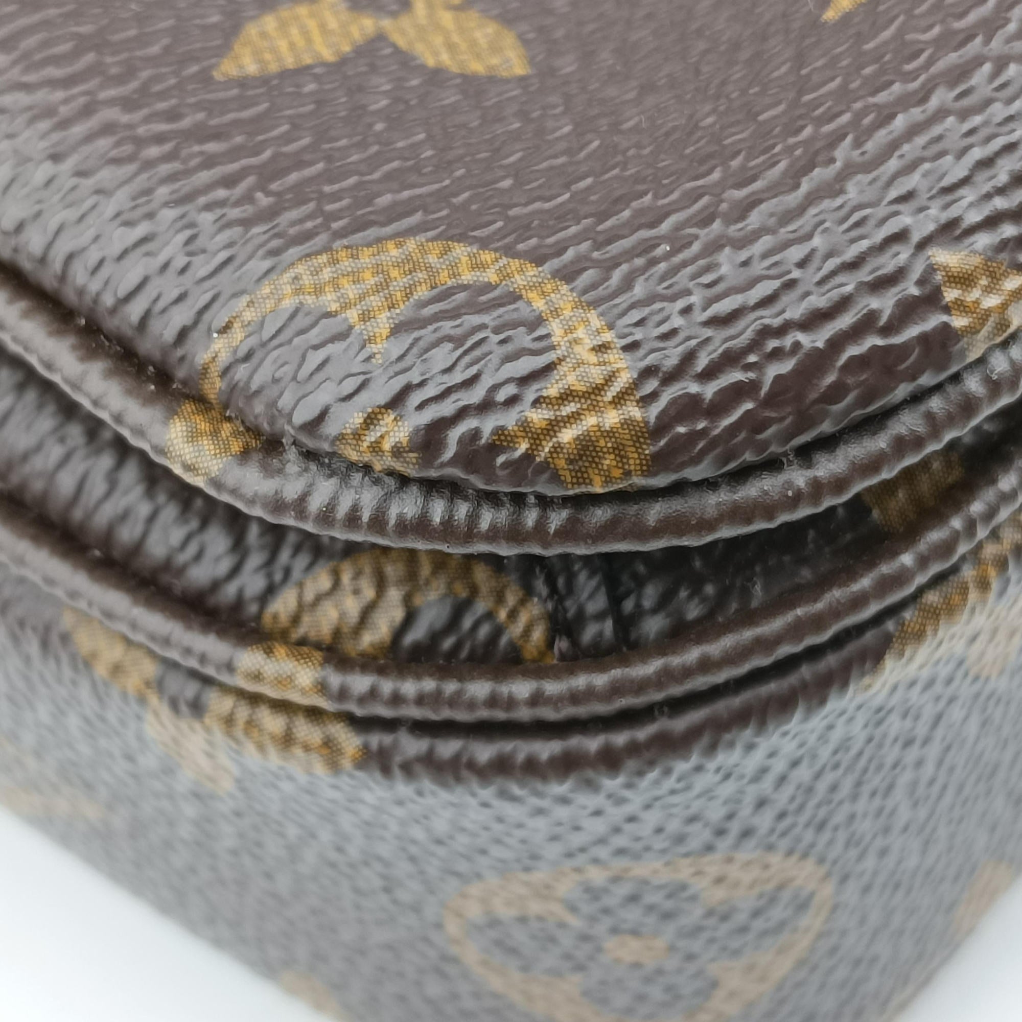 Vintage Louis Vuitton Pochette Metis MM Brown Monogram Canvas M44875 shoulderbag | stylenewstar