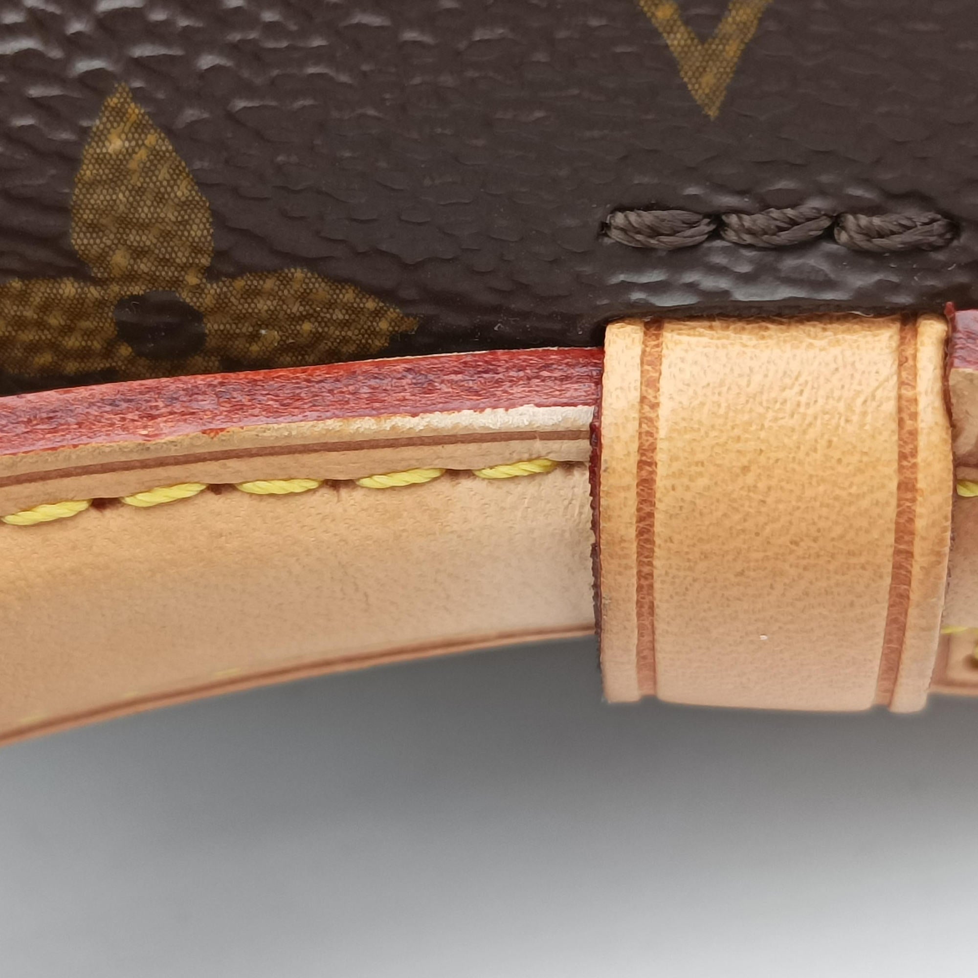 Vintage Louis Vuitton Pochette Metis MM Brown Monogram Canvas M44875 shoulderbag | stylenewstar