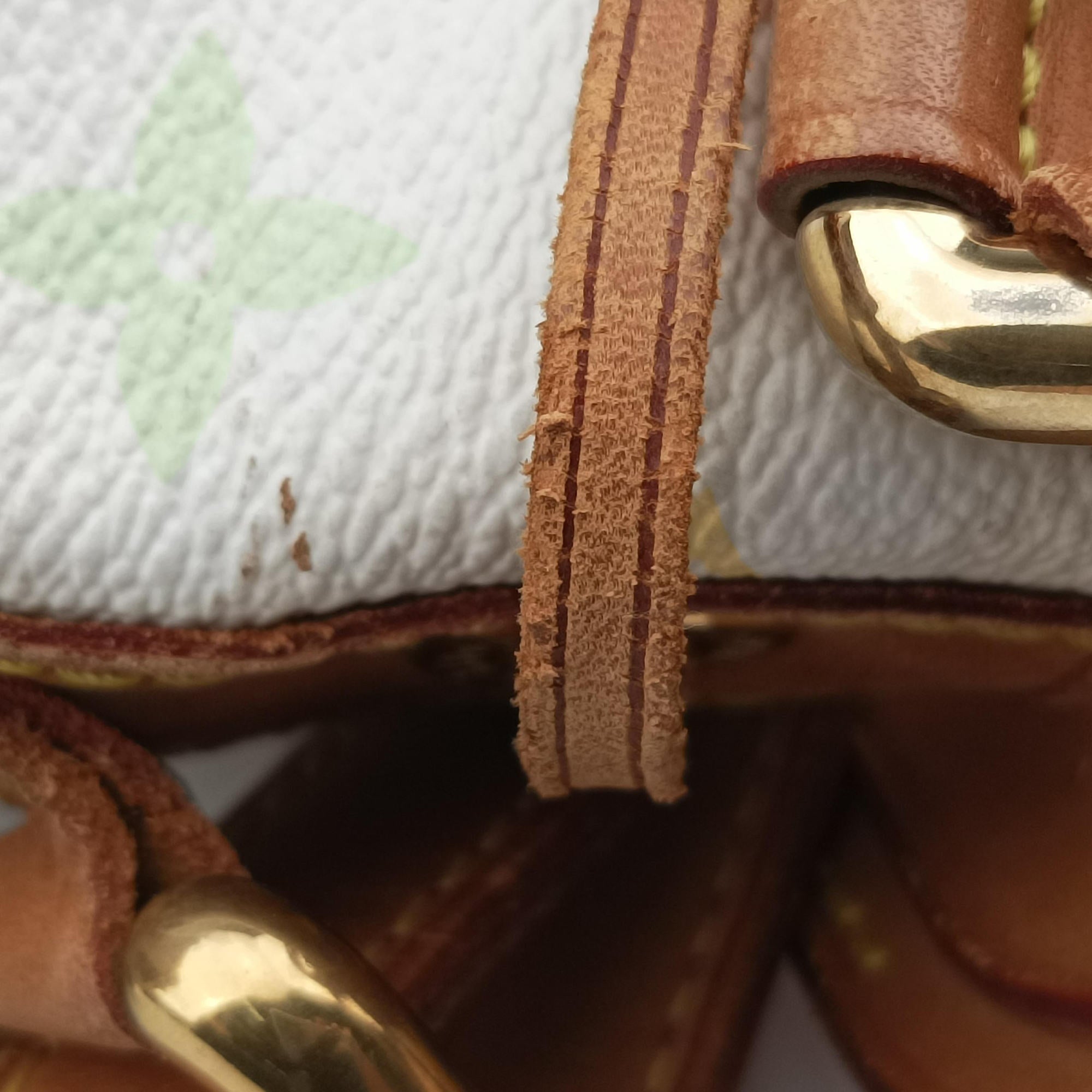Secondhand Louis Vuitton Petit NOe white Monogram Multicolor M42229 shoulderbag | stylenewstar