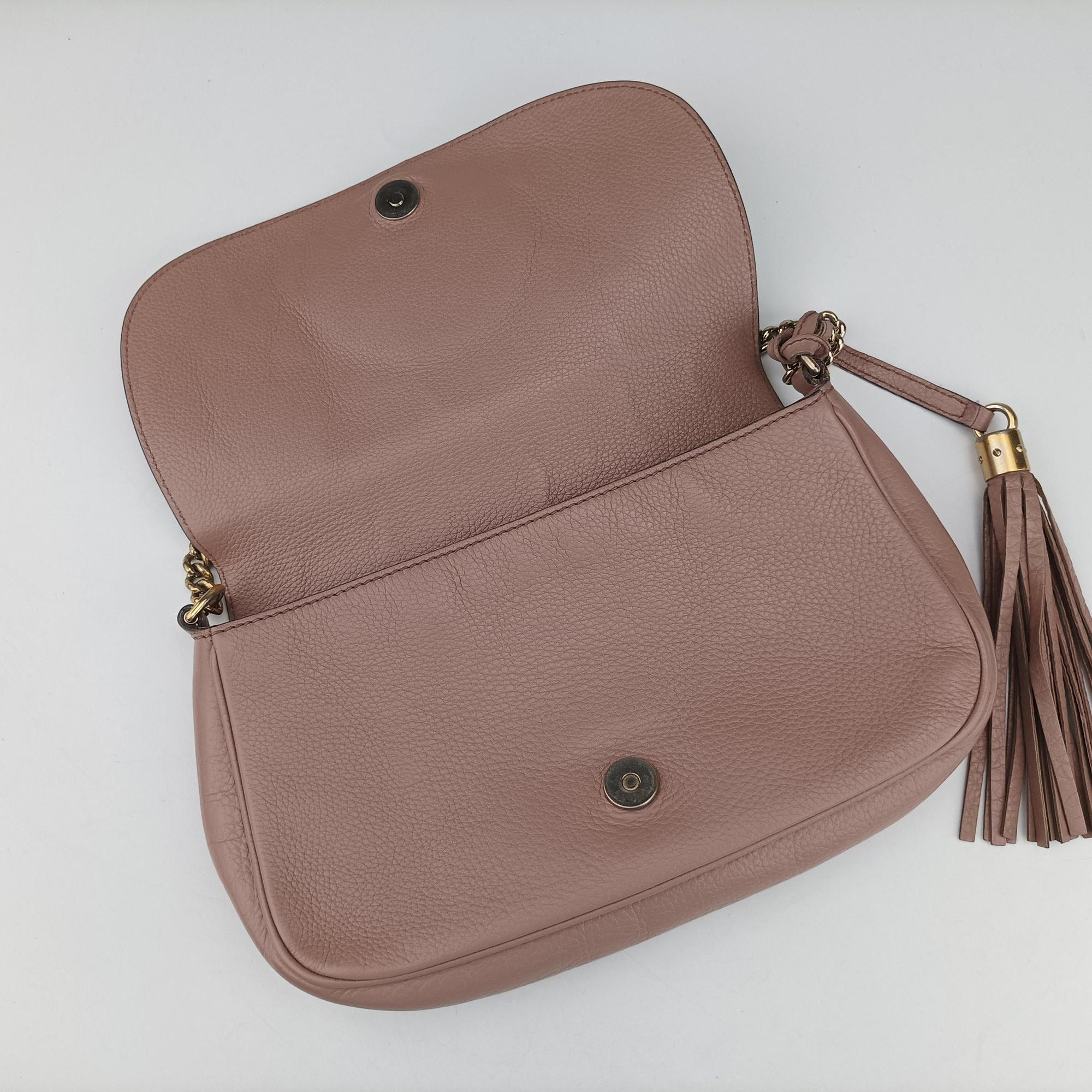 Secondhand Gucci SOHO Pink Leather 336752 shoulderbag | stylenewstar