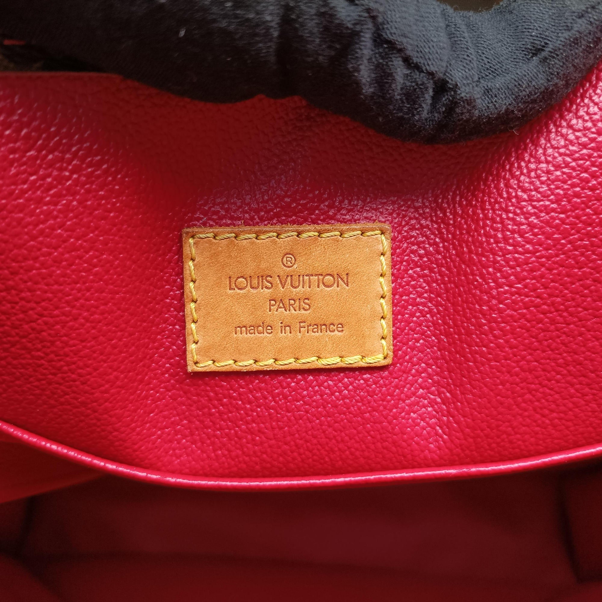 Pre-owned Louis Vuitton Cherry Sac Plat Brown×Cherry Print Monogram Canvas M95010 handbag | stylenewstar
