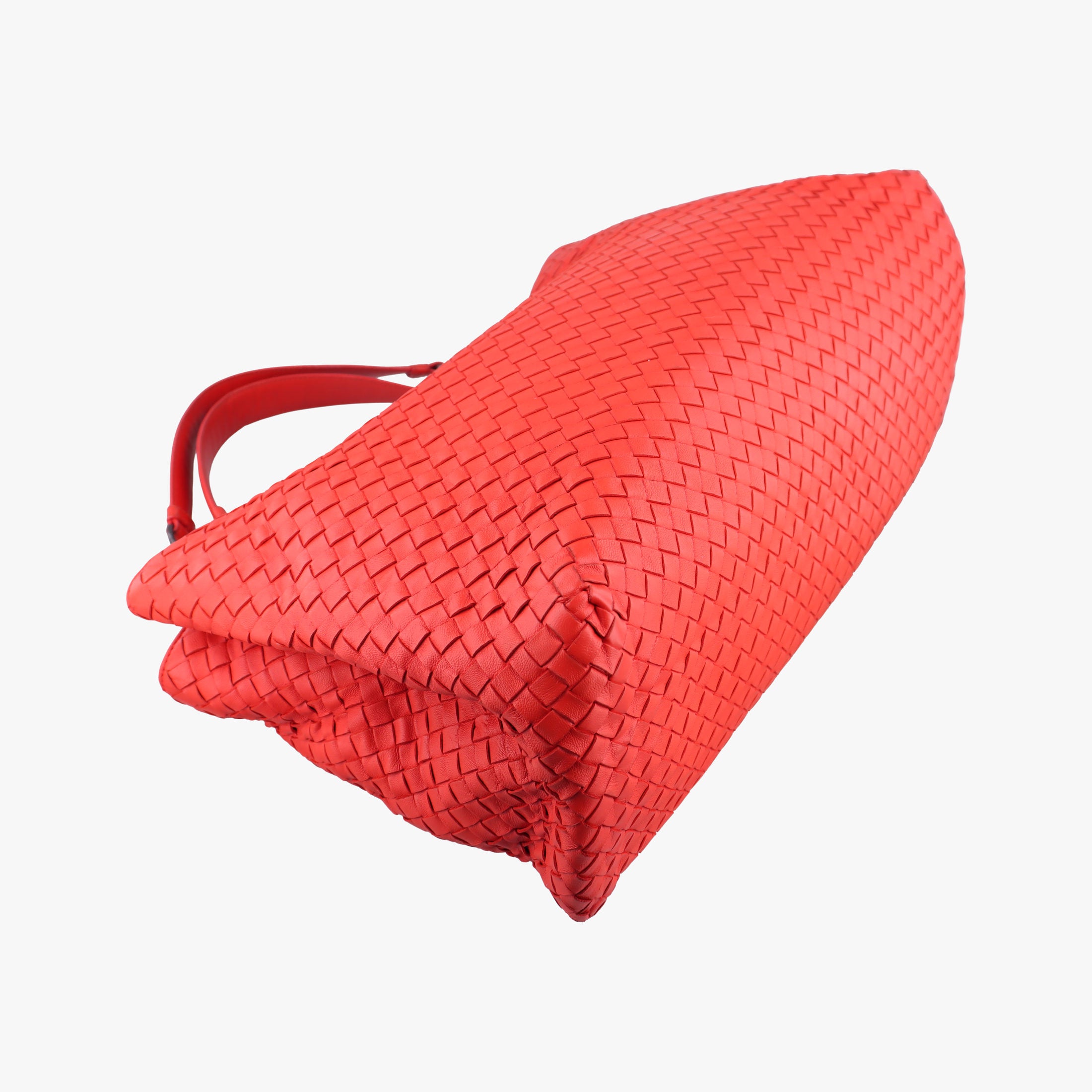 Pre-owned Bottega Veneta Intrecciato Red lambskin  shoulderbag | stylenewstar