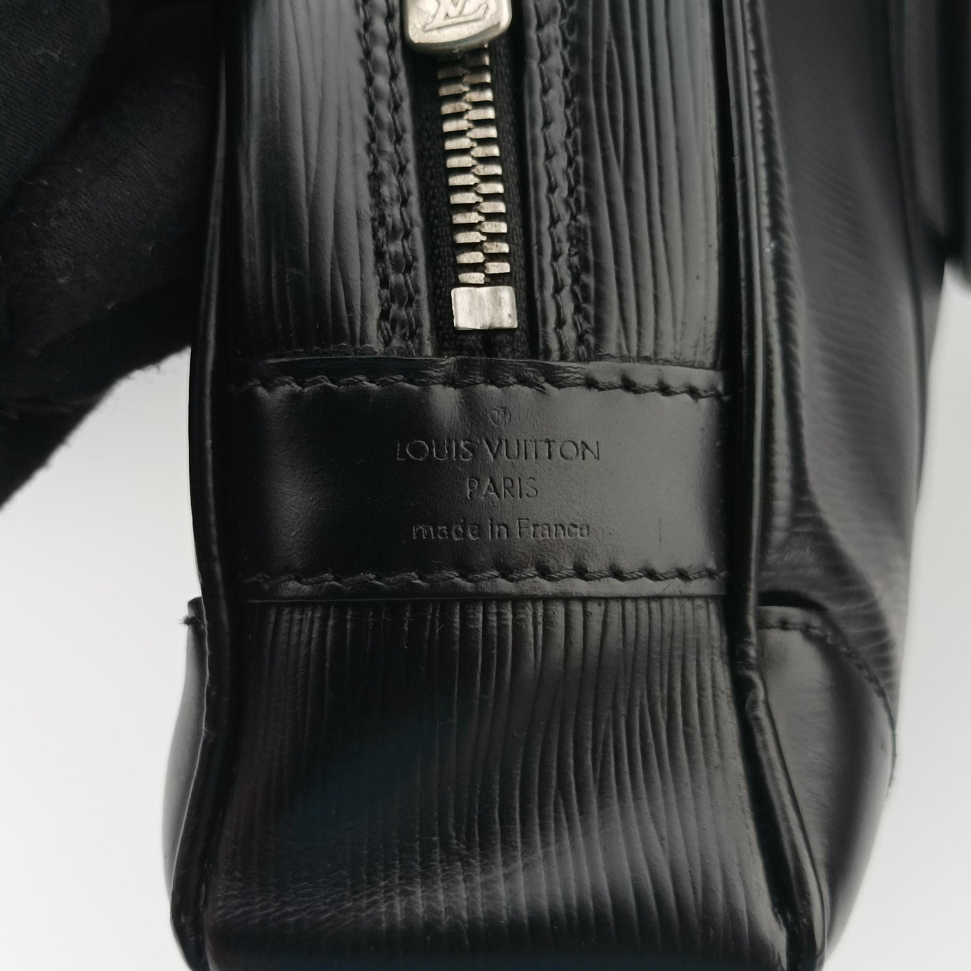 Pre-owned Louis Vuitton Porto Document Voyage Black Epi M59162 handbag | stylenewstar