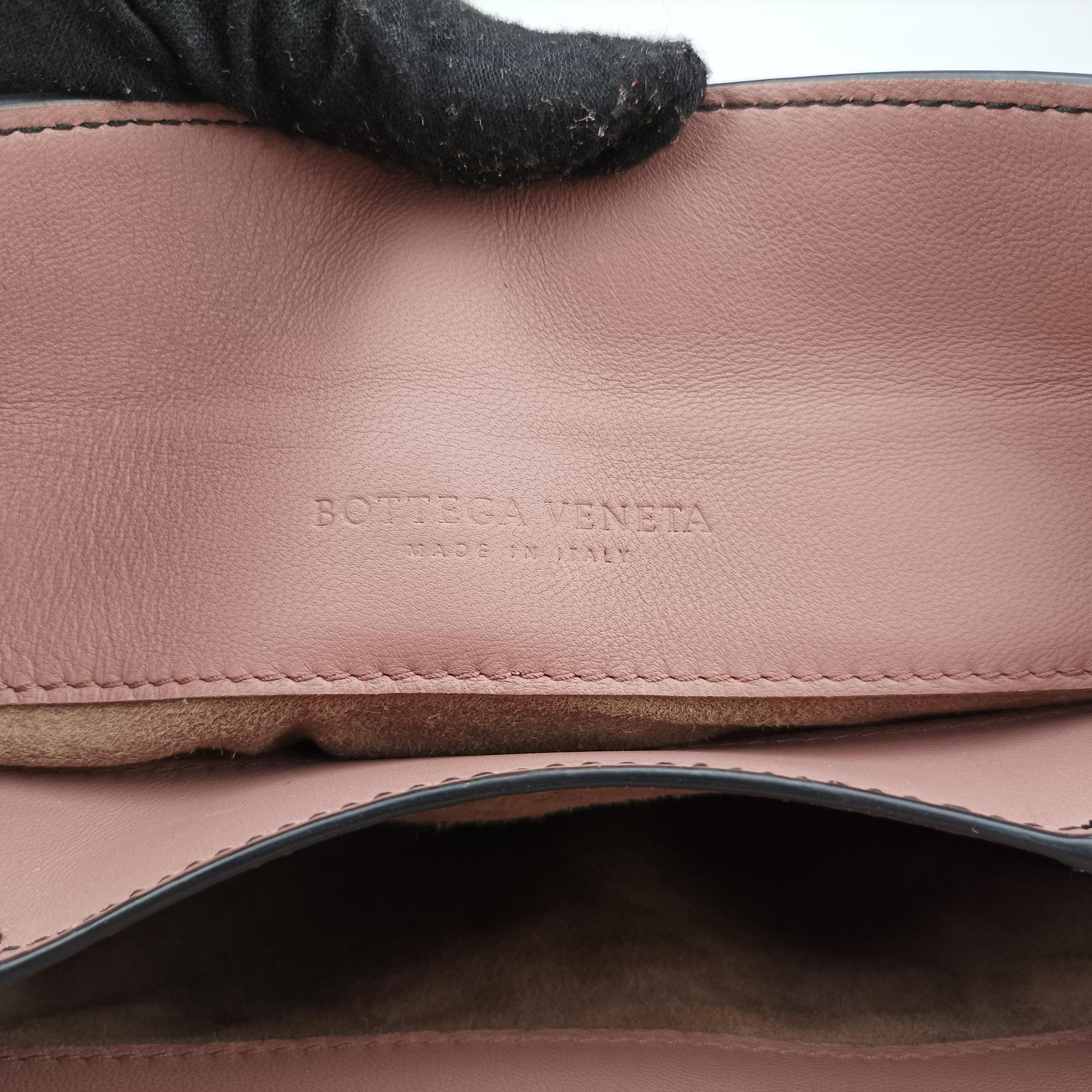 Vintage Bottega Veneta Nappa Ayers Piazza Pink Leather  handbag | stylenewstar