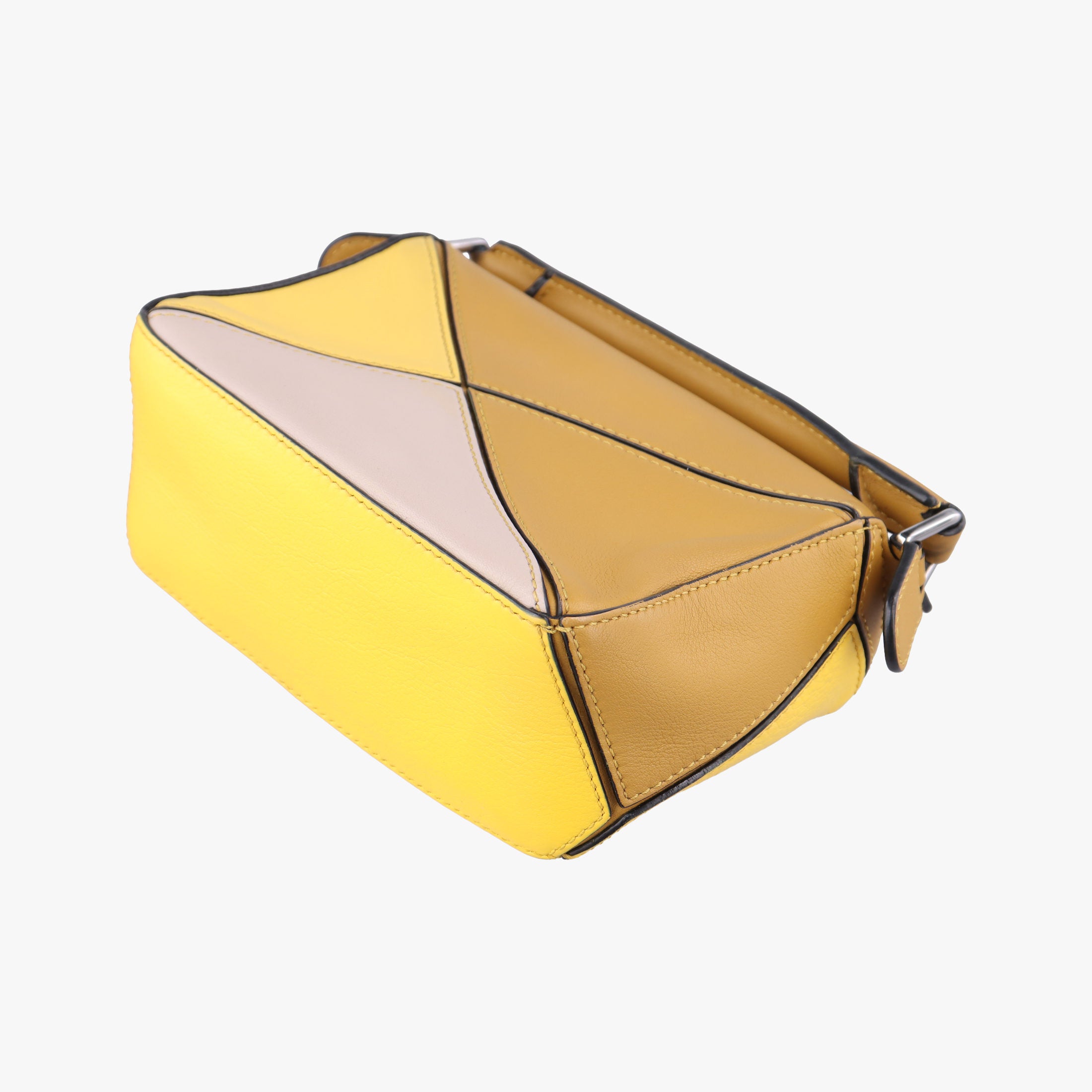 Pre-owned Loewe Puzzle　mini Beige × Khaki × Yellow Leather  shoulderbag | stylenewstar