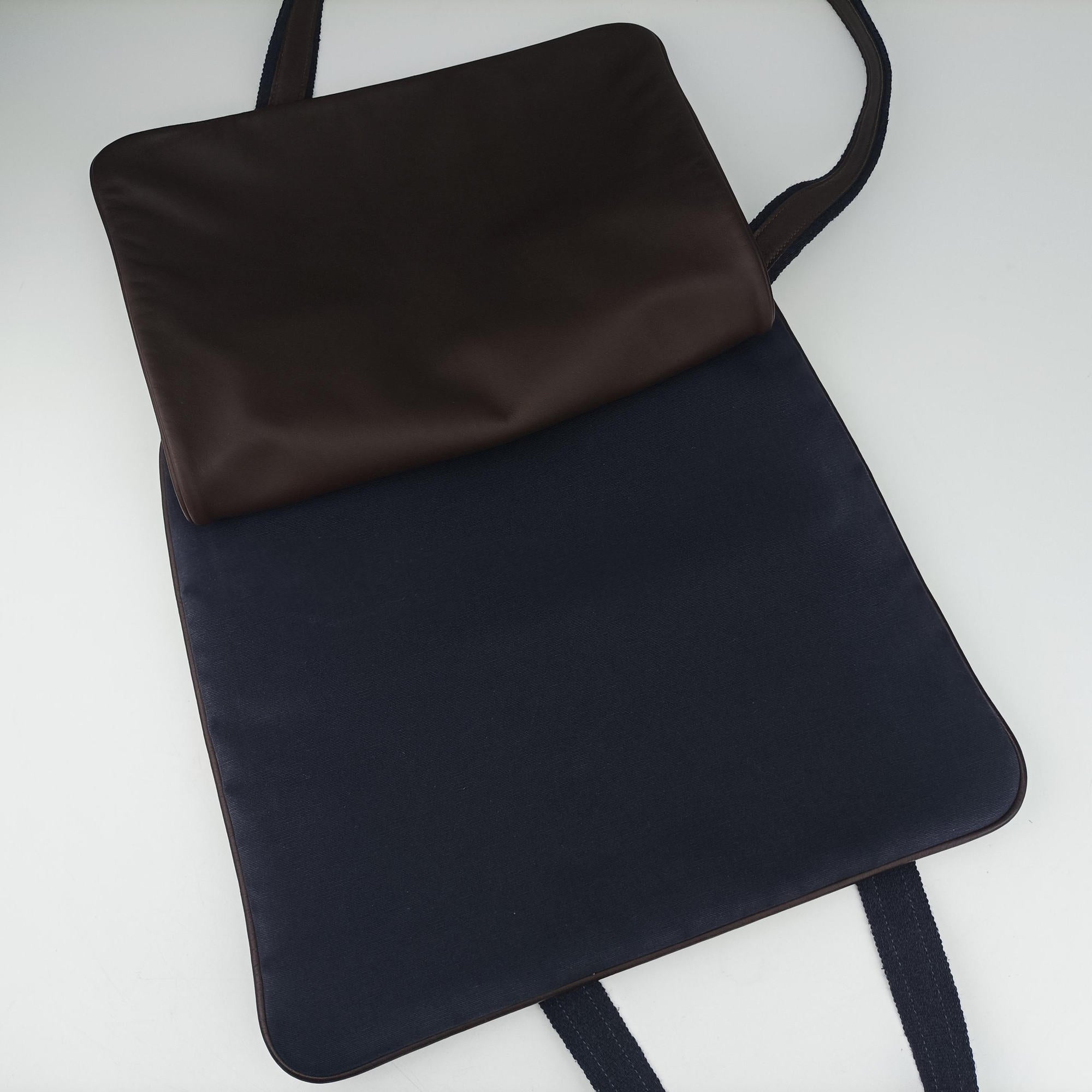 Pre-owned Hermes Mrs. Hippie Brown Toile Officier × Veau Swift   shoulderbag | stylenewstar
