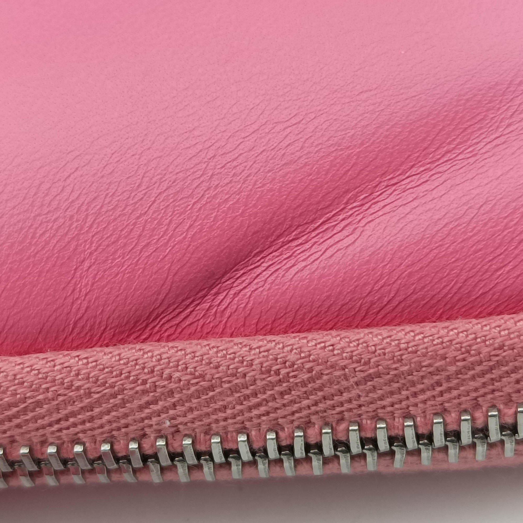 Pre-owned Prada Triangle mini Pink Leather 1NR015 shoulderbag | stylenewstar