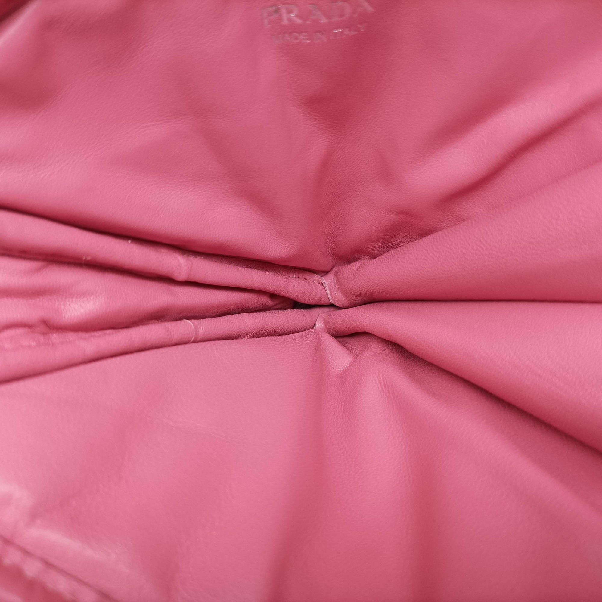Pre-owned Prada Triangle mini Pink Leather 1NR015 shoulderbag | stylenewstar