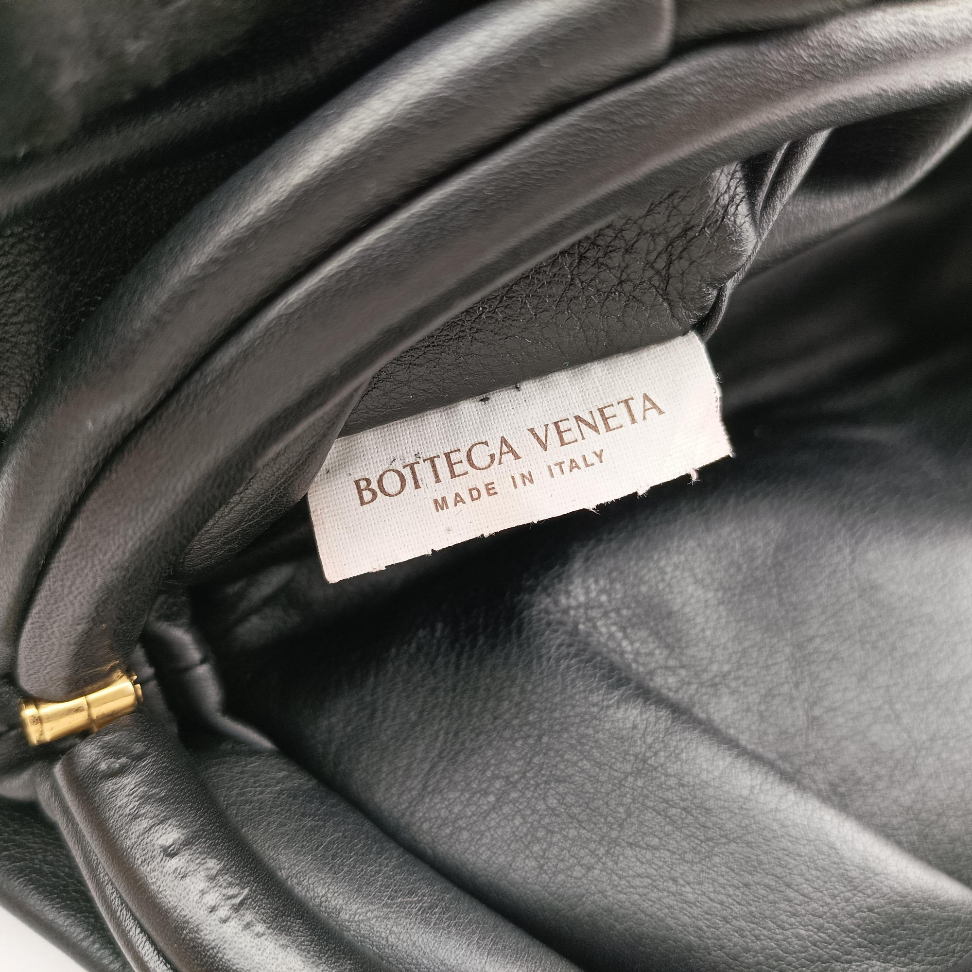 Vintage Bottega Veneta The Chain Pouch Black Lambskin  shoulderbag | stylenewstar