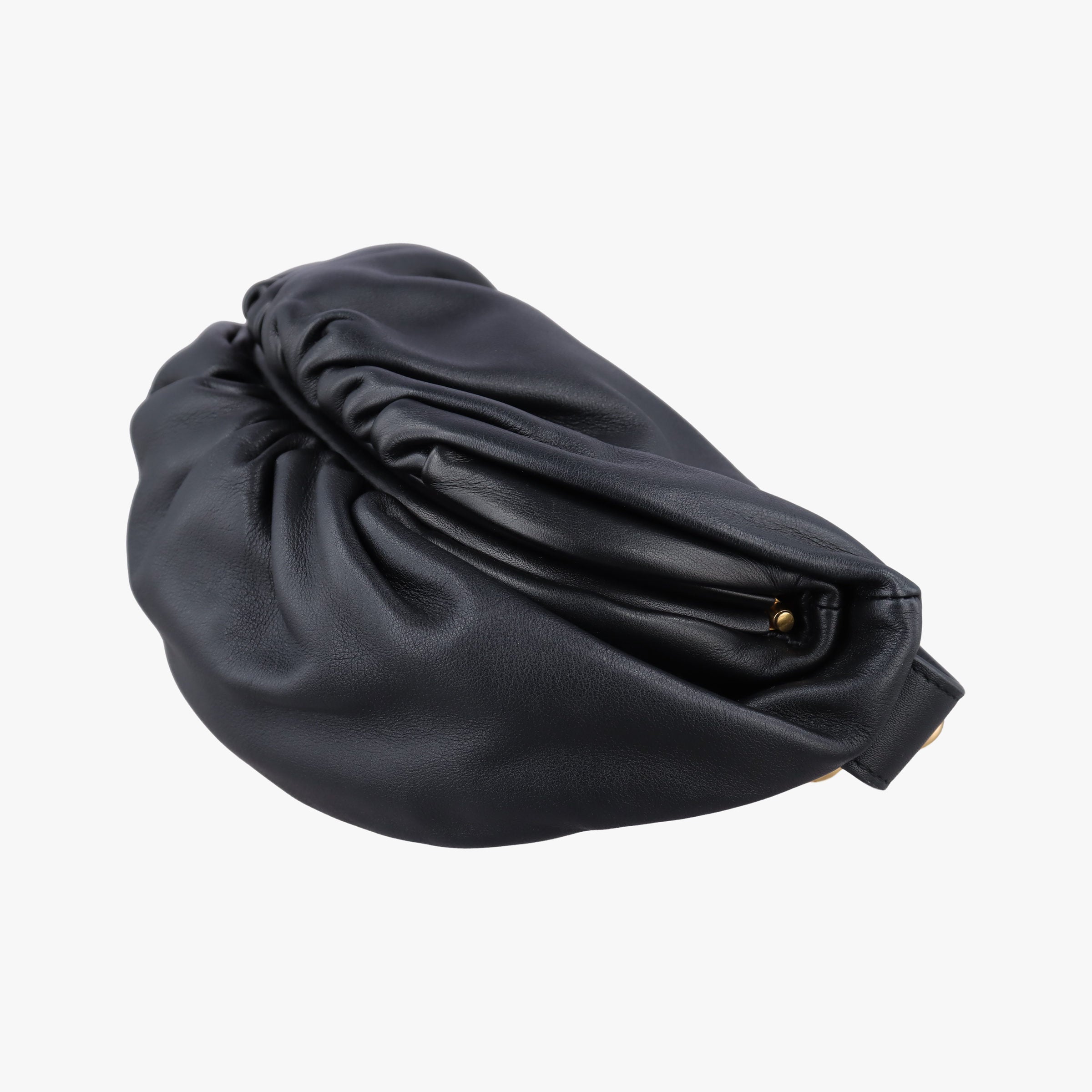 Vintage Bottega Veneta The Chain Pouch Black Lambskin  shoulderbag | stylenewstar