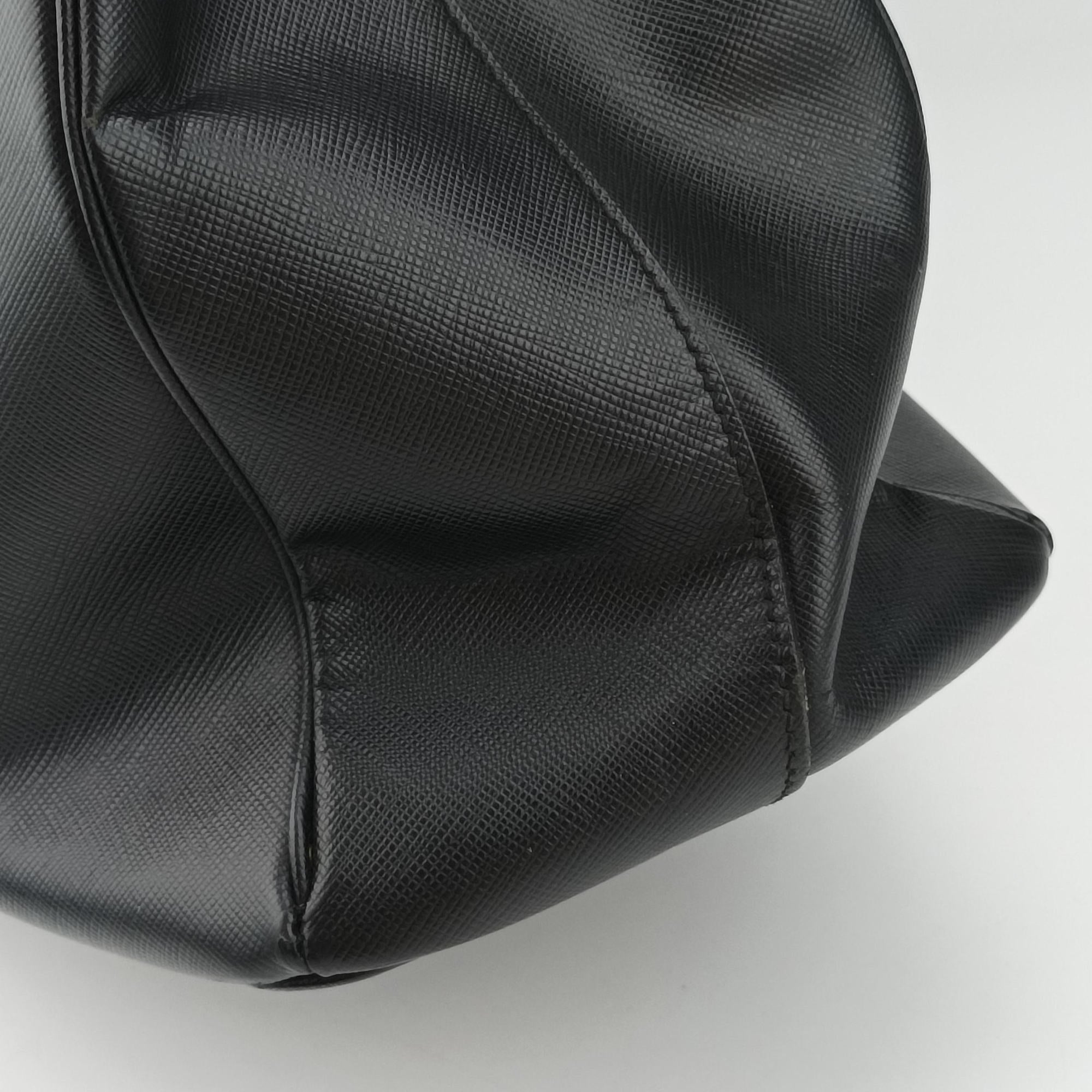 Pre-owned Prada Galleria Black SAFFIANO　Leather BN1802 shoulderbag | stylenewstar